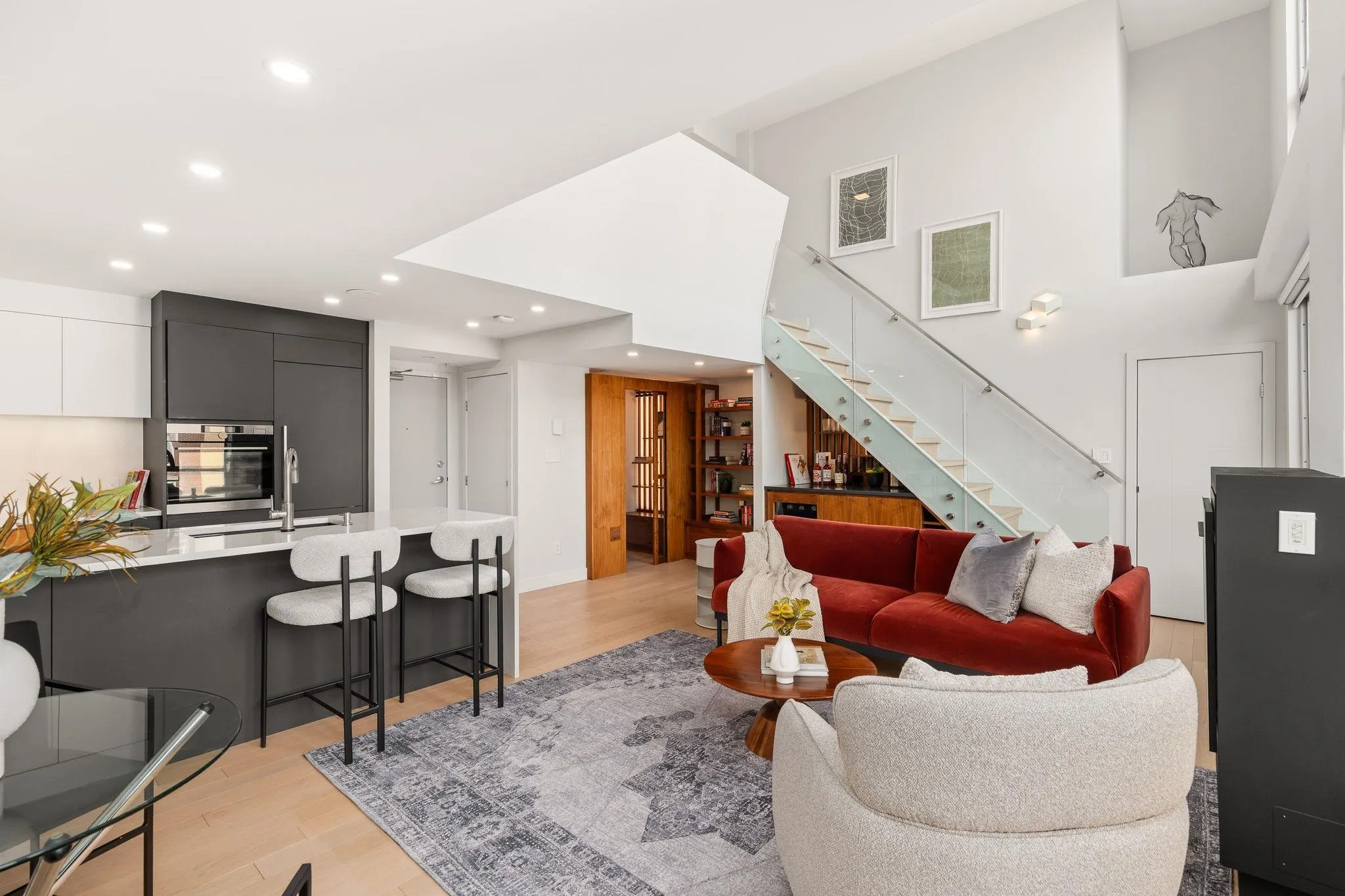 1238 Richards Street #608