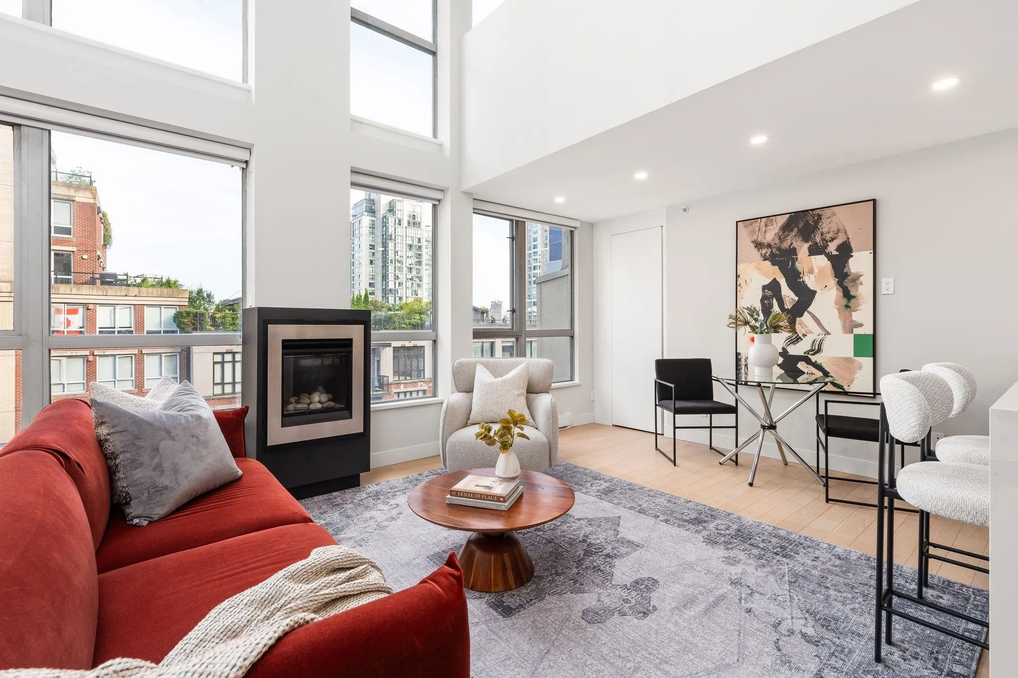 1238 Richards Street #608