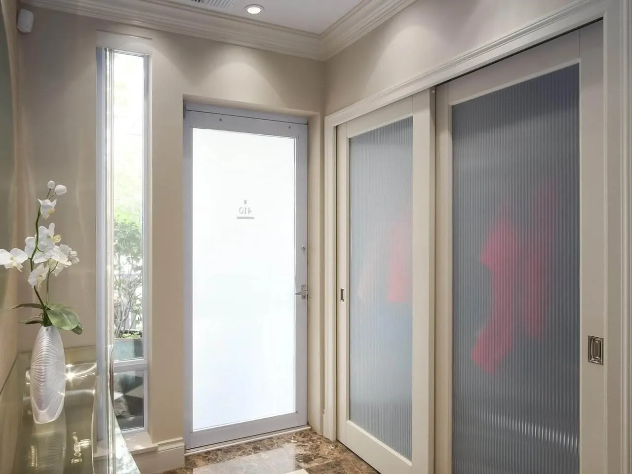 410 Beach Crescent