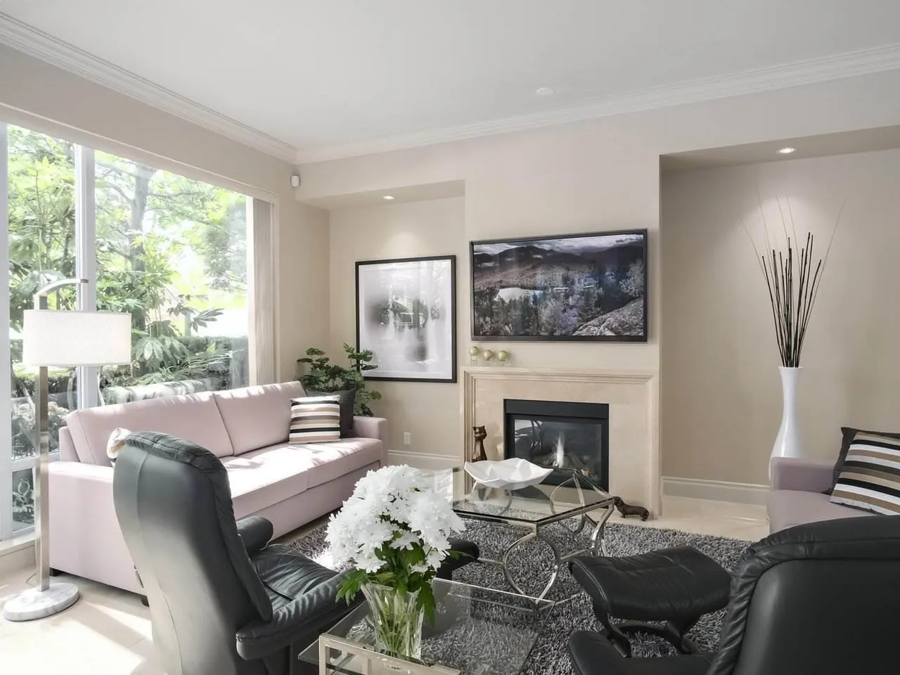 410 Beach Crescent