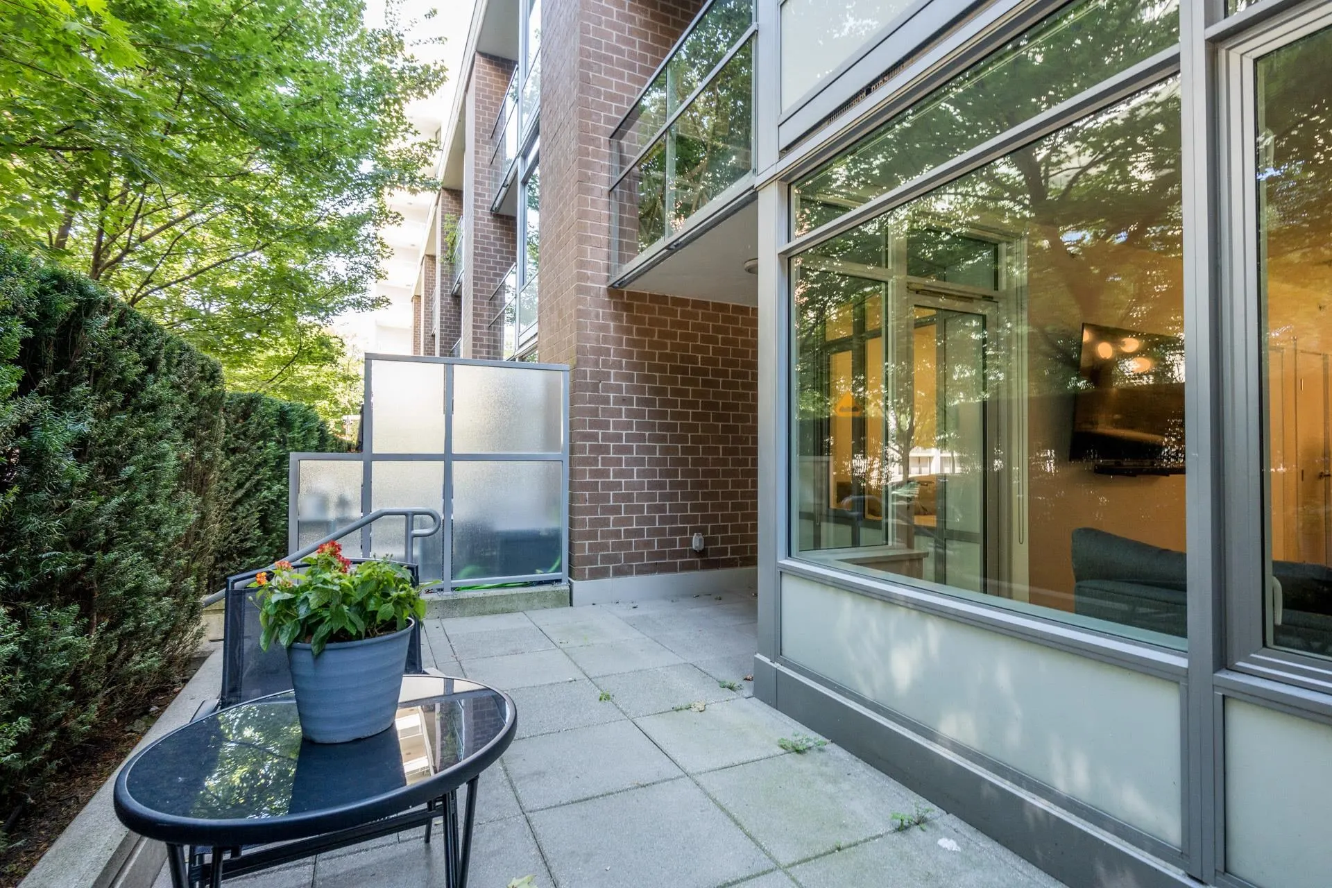 110 Switchmen Street #107