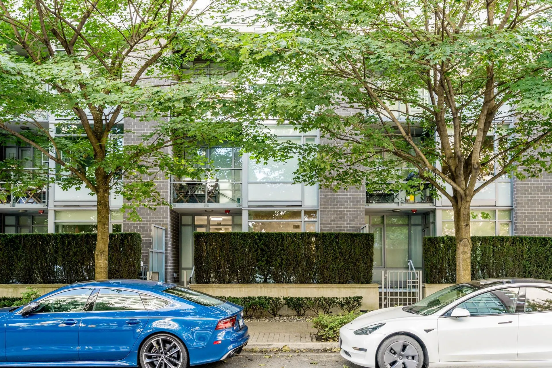 110 Switchmen Street #107