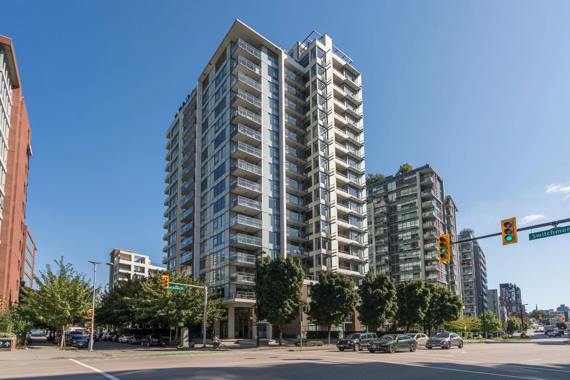 110 Switchmen Street #107
