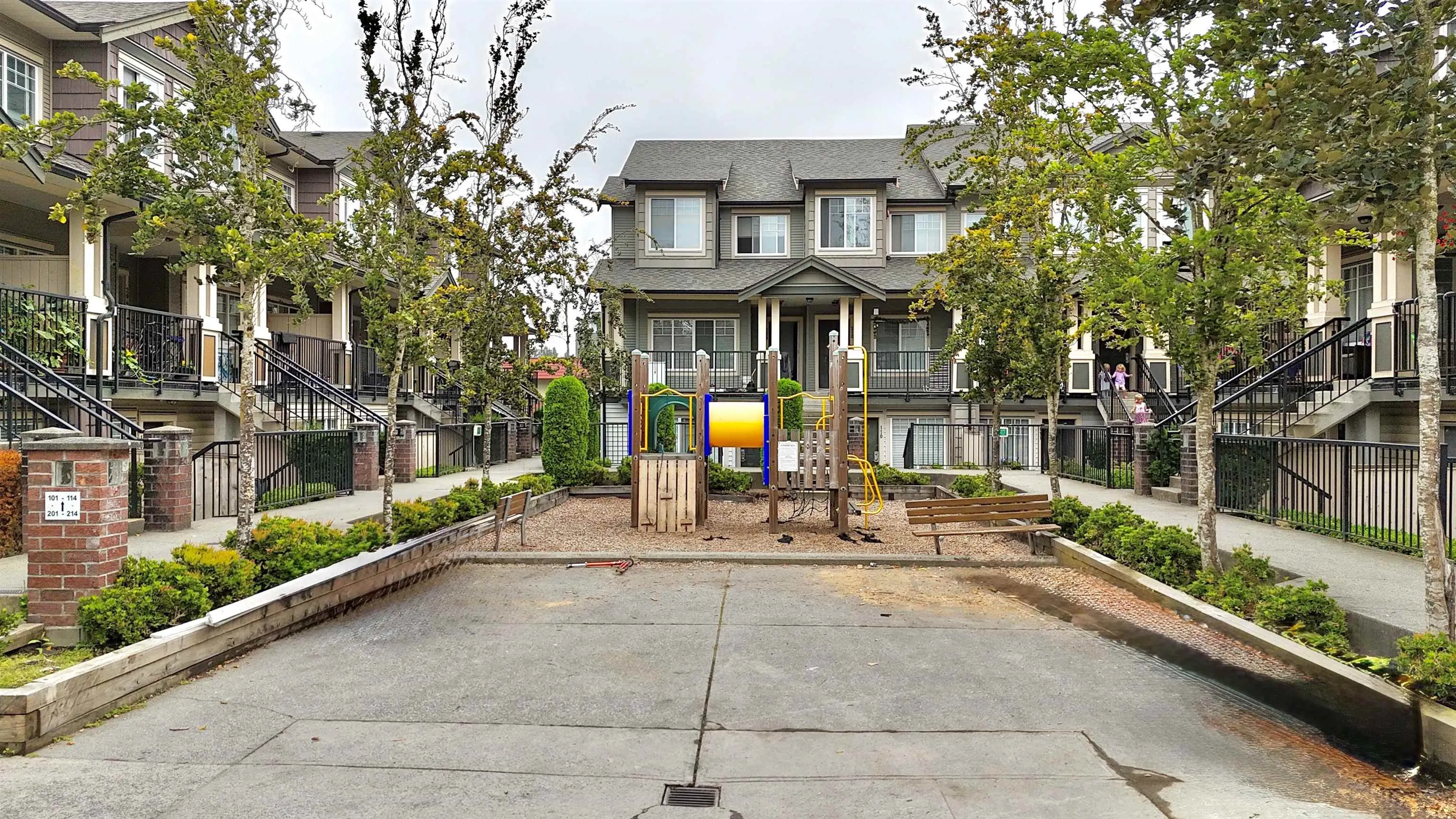 13958 108 Avenue #235
