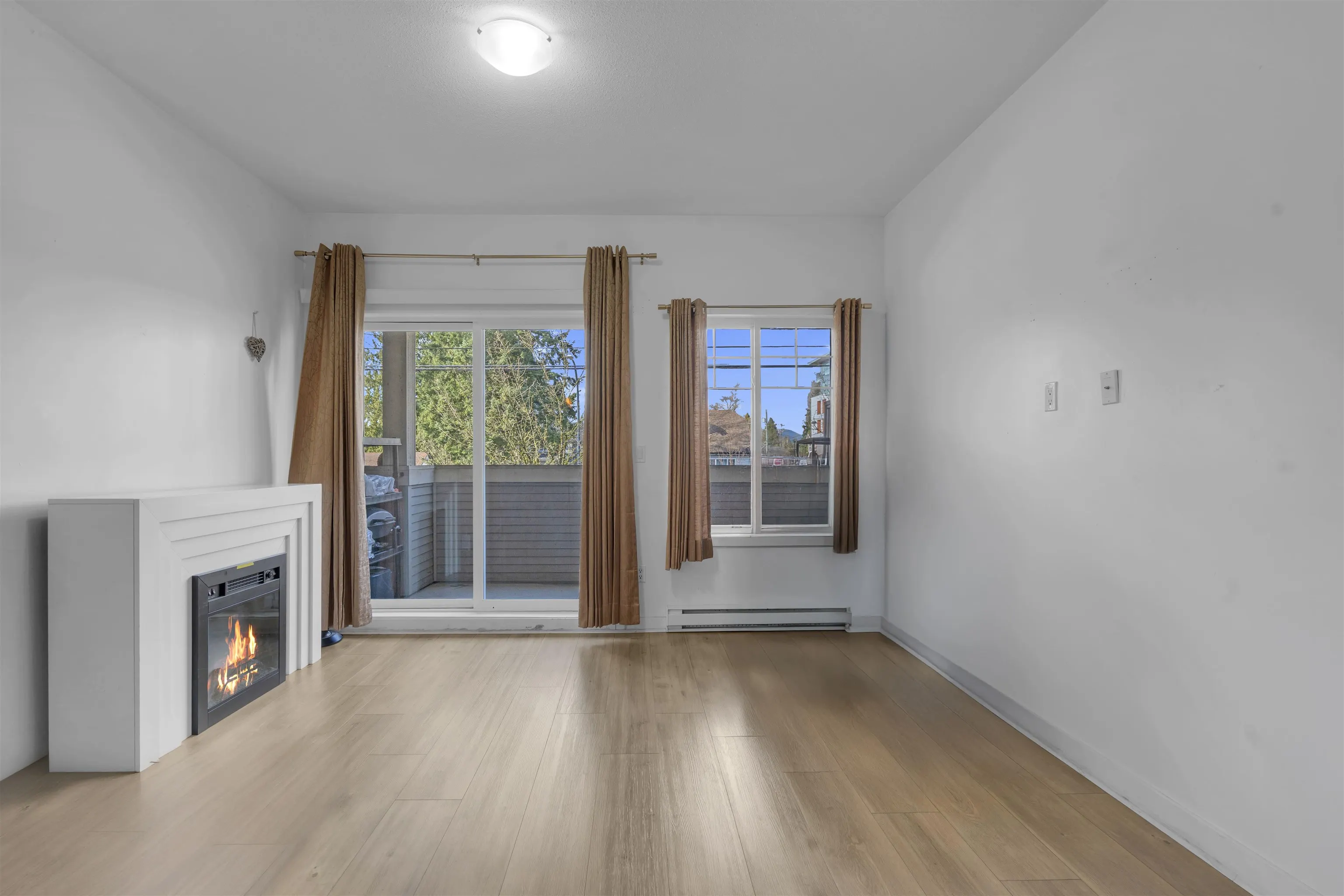 13958 108 Avenue #235