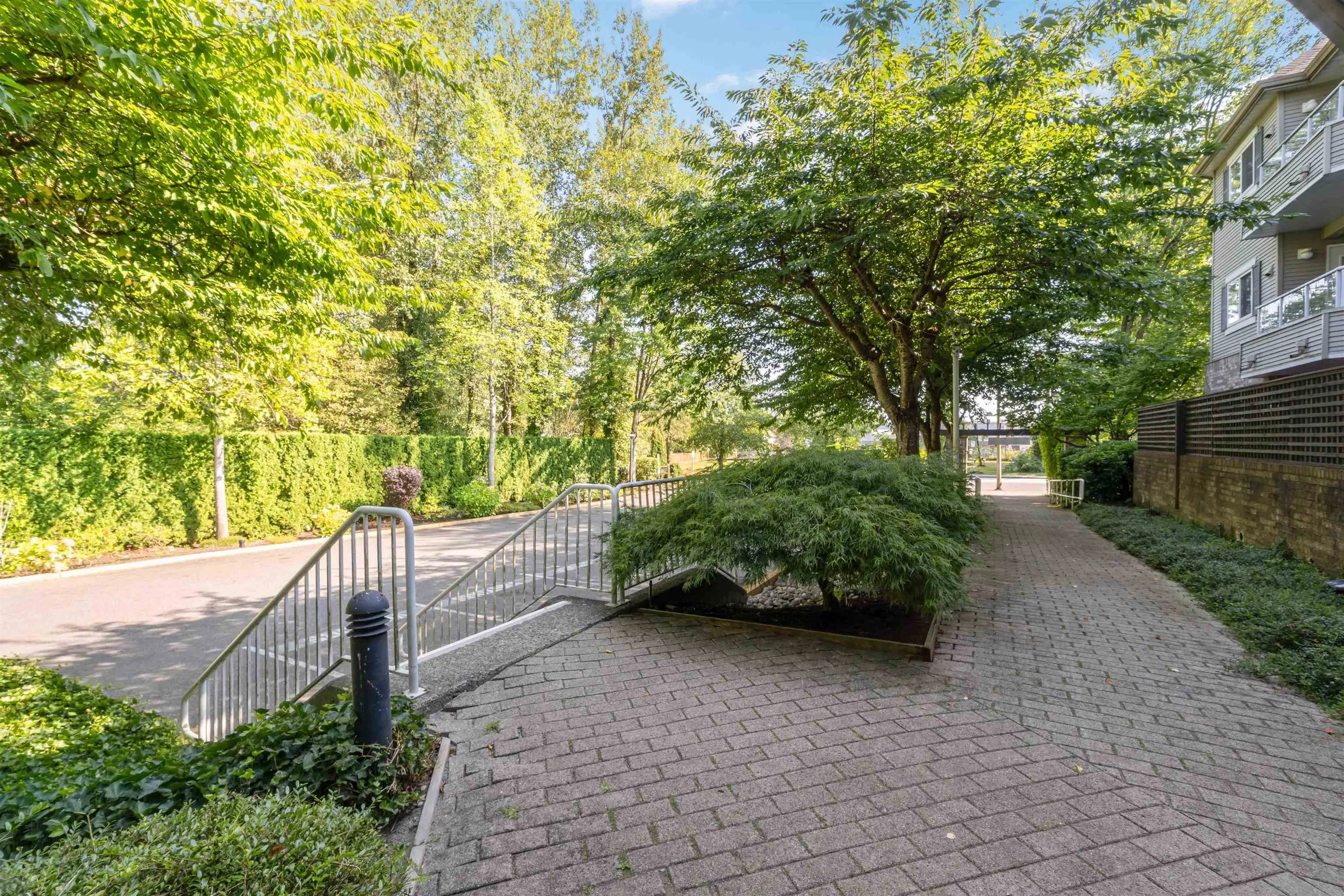 16137 83 Avenue #105