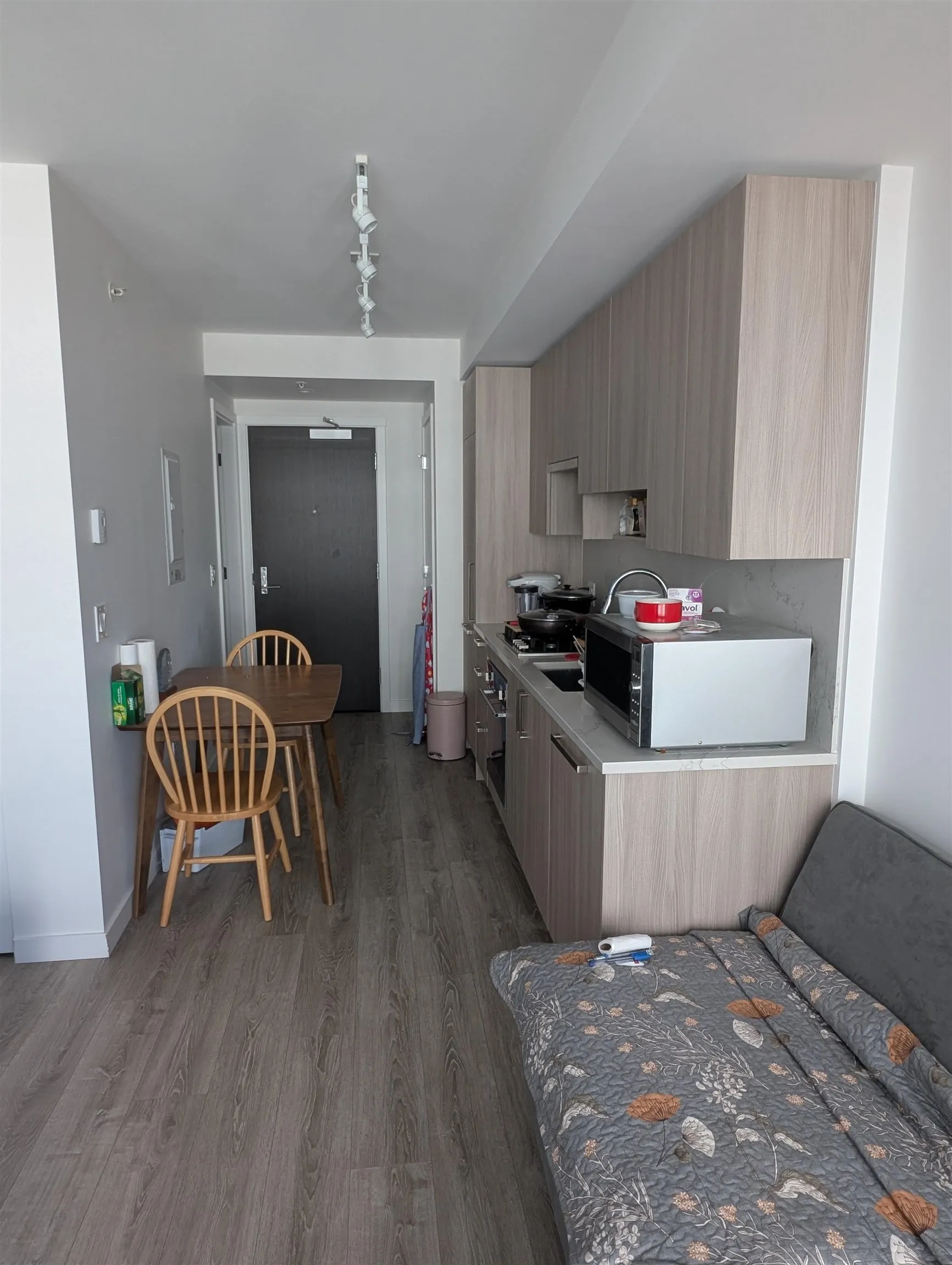 13350 Central Avenue ##915