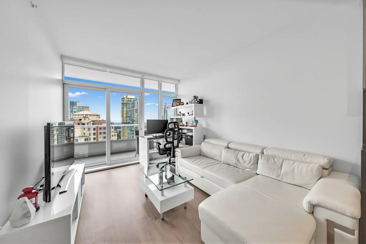 6080 Mckay Avenue #2810