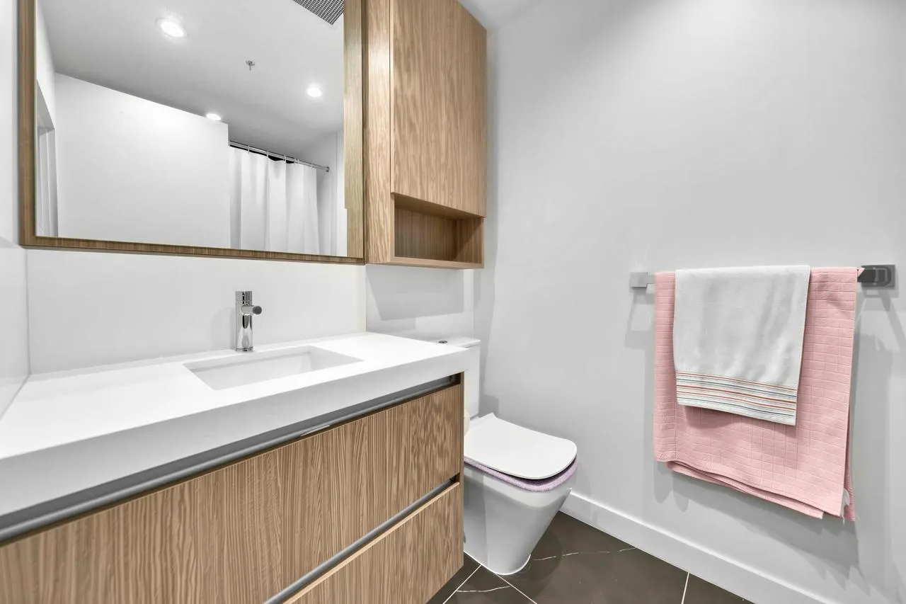 6080 Mckay Avenue #2810