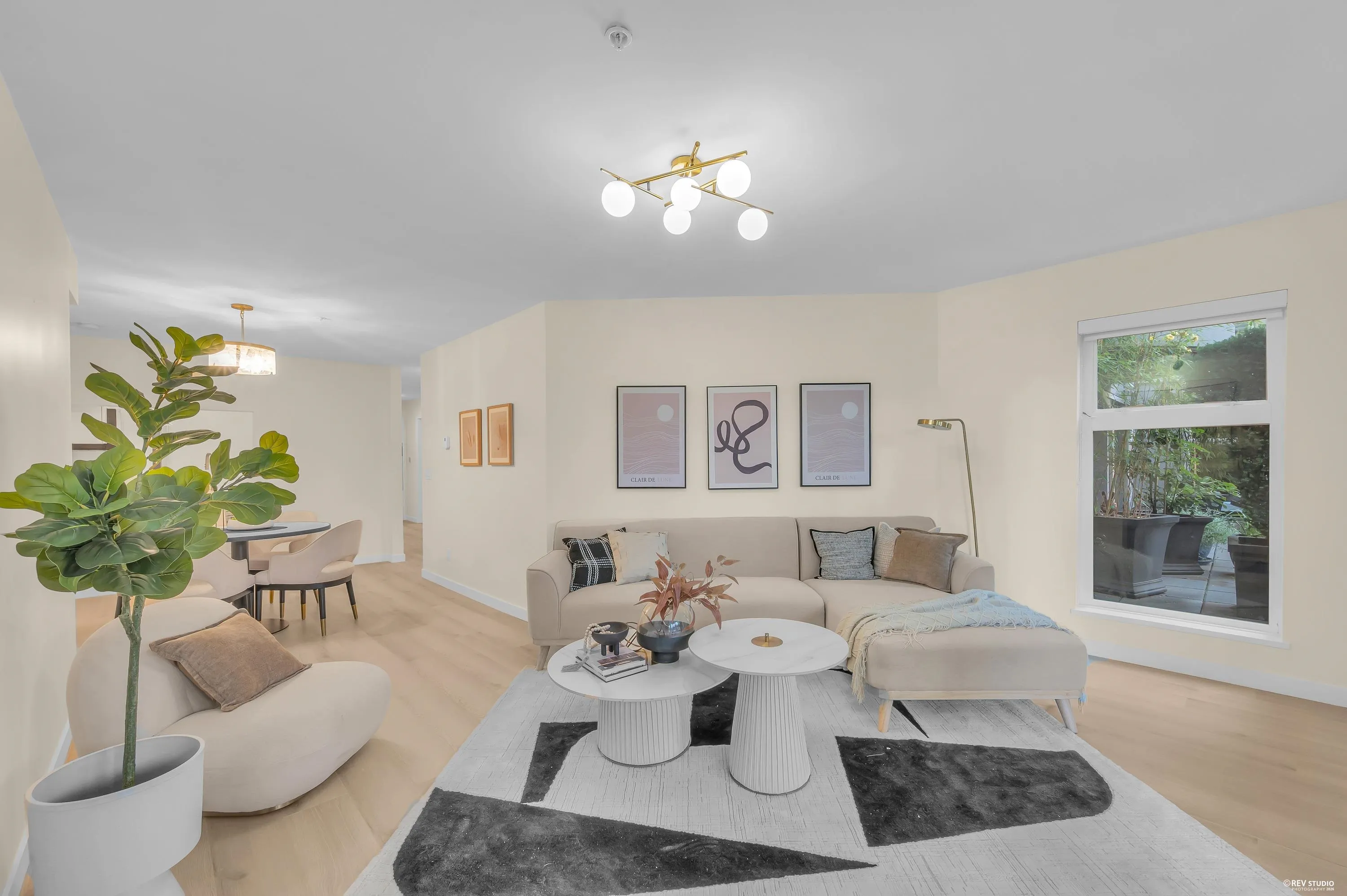 1924 Comox Street #101