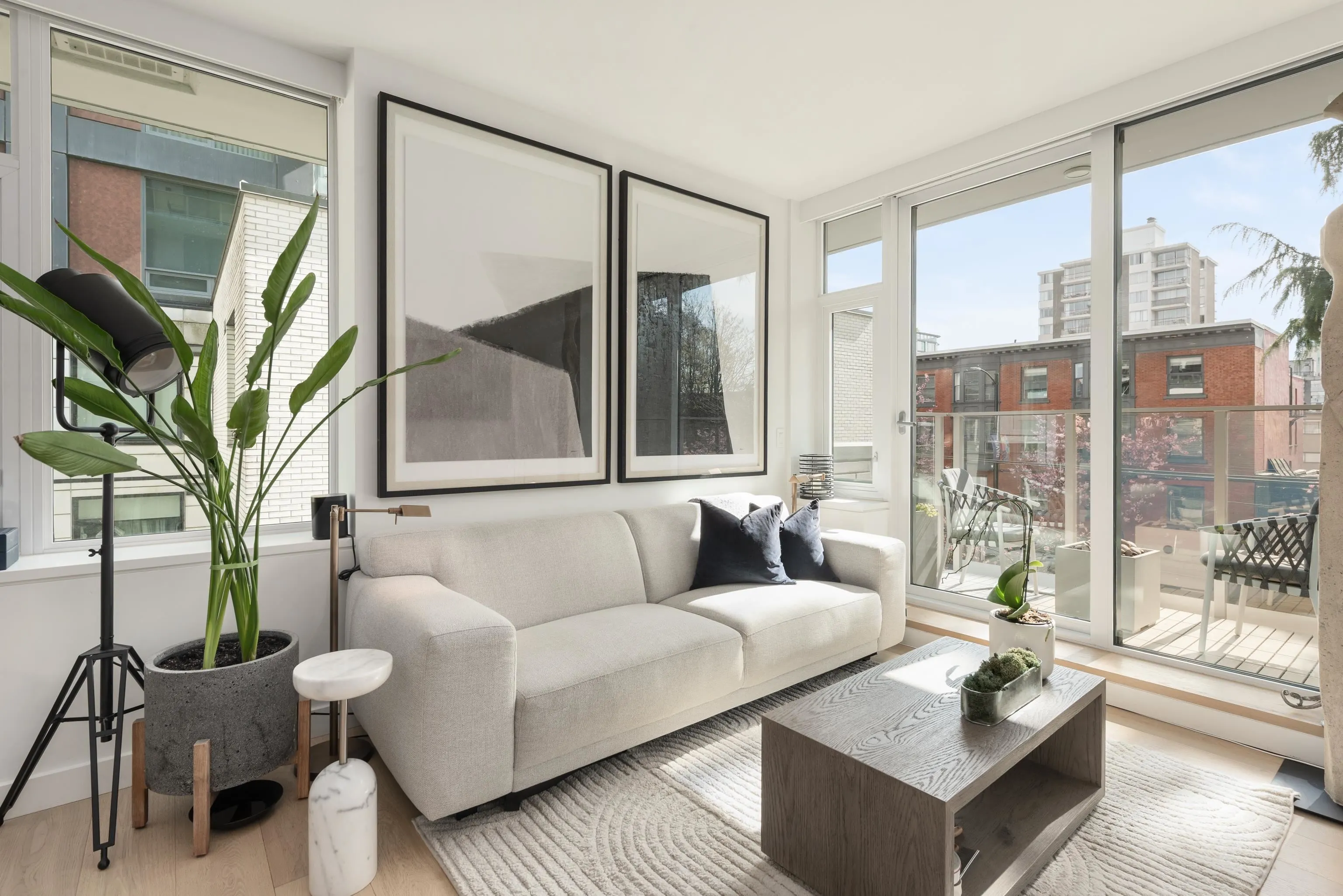1365 Davie Street #403