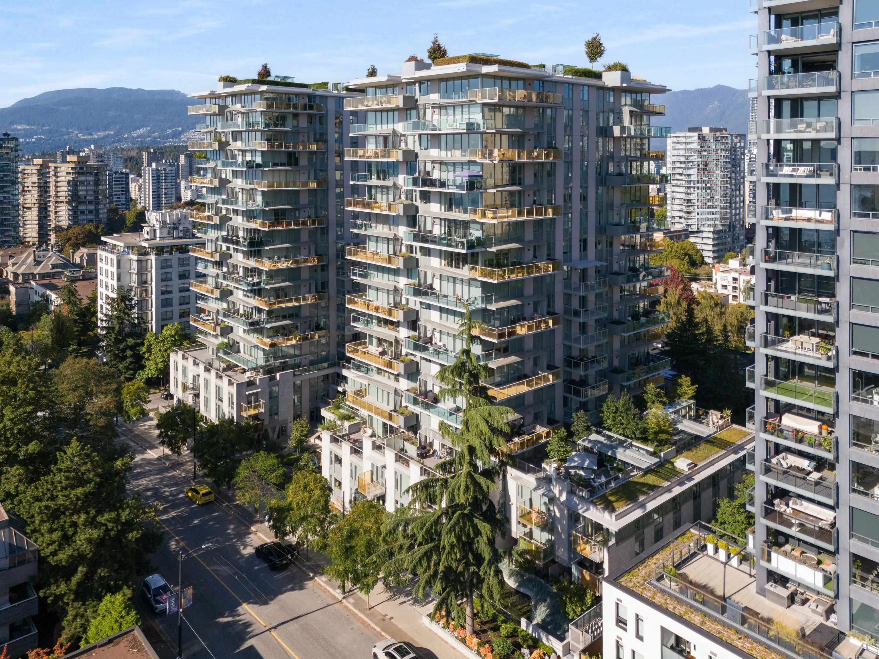 1365 Davie Street #403