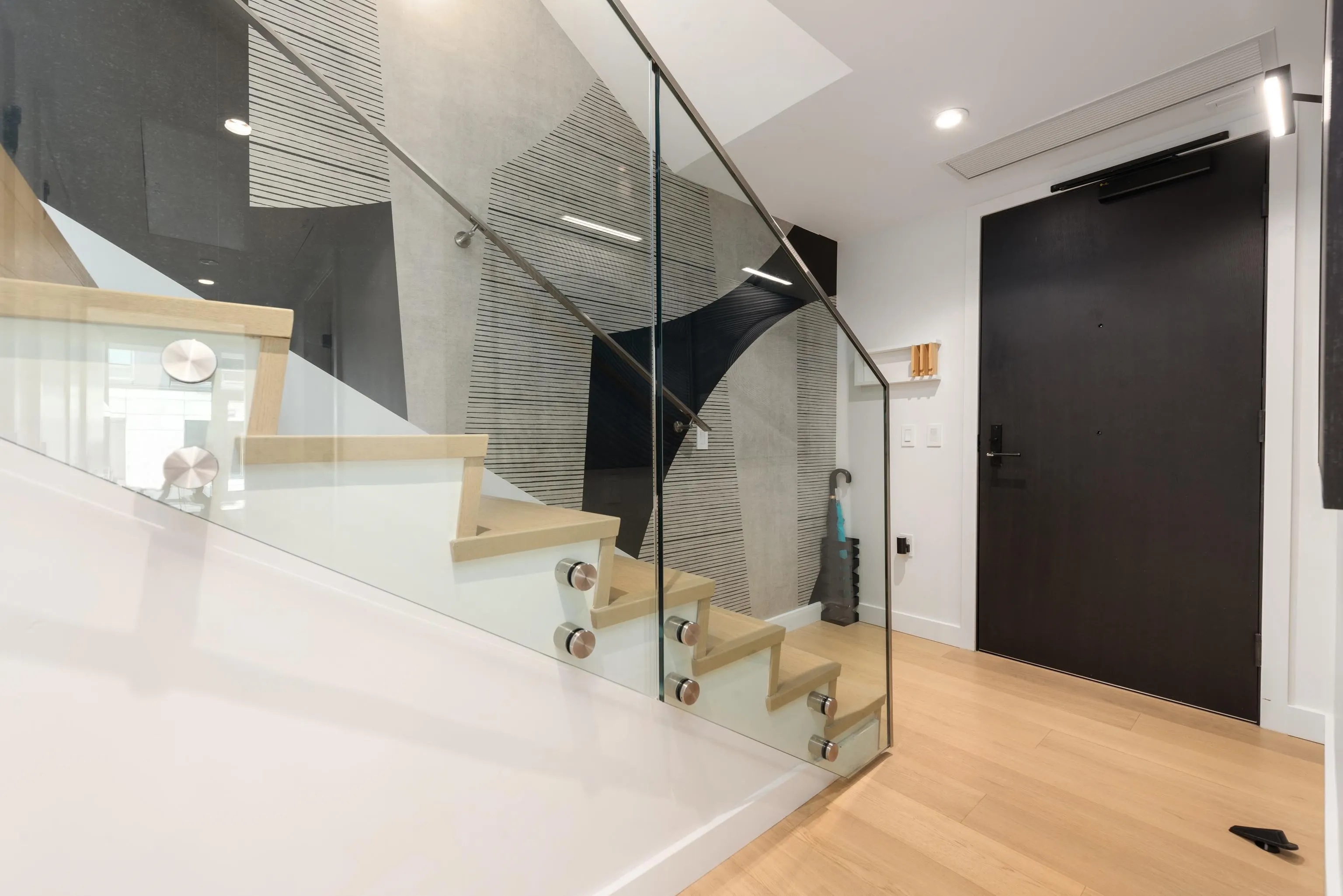 1365 Davie Street #403