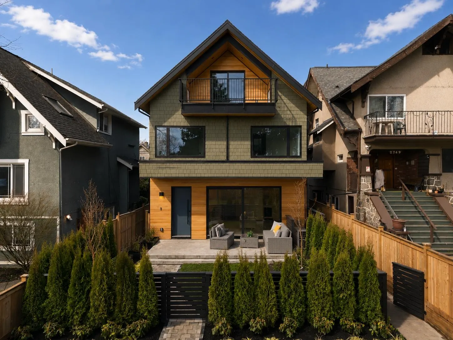 2755 W 11th Avenue #1