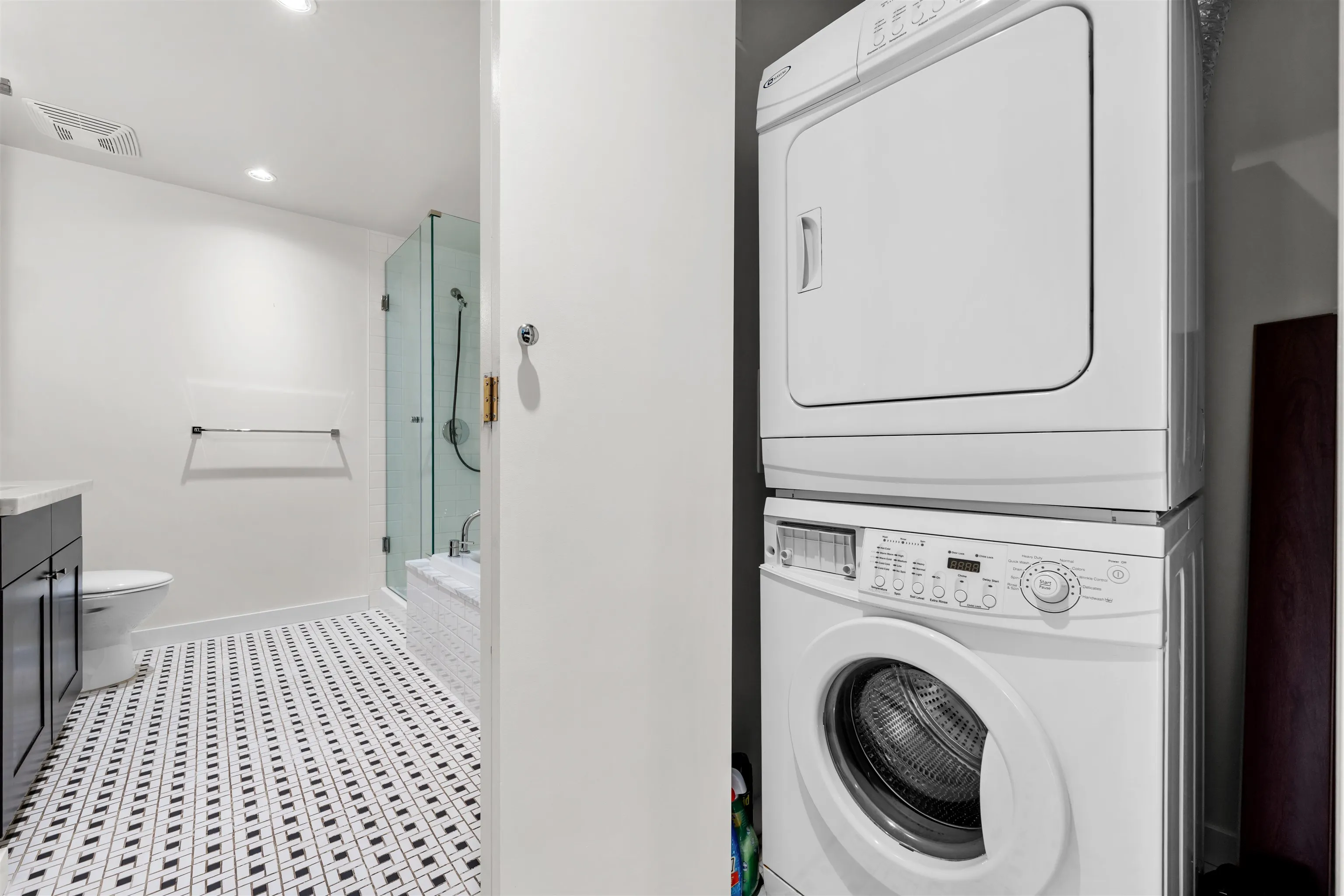 821 Cambie Street #808