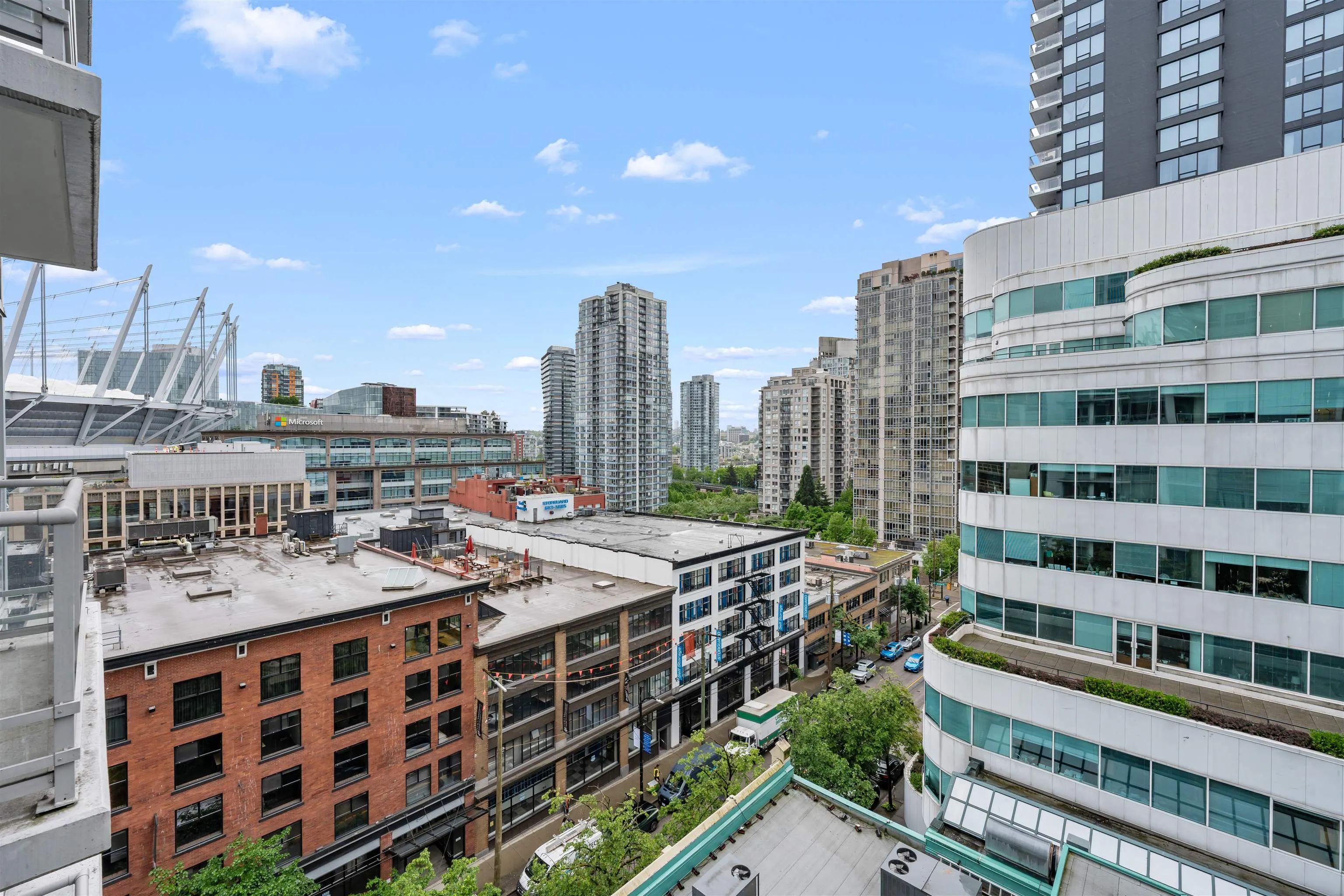 821 Cambie Street #808