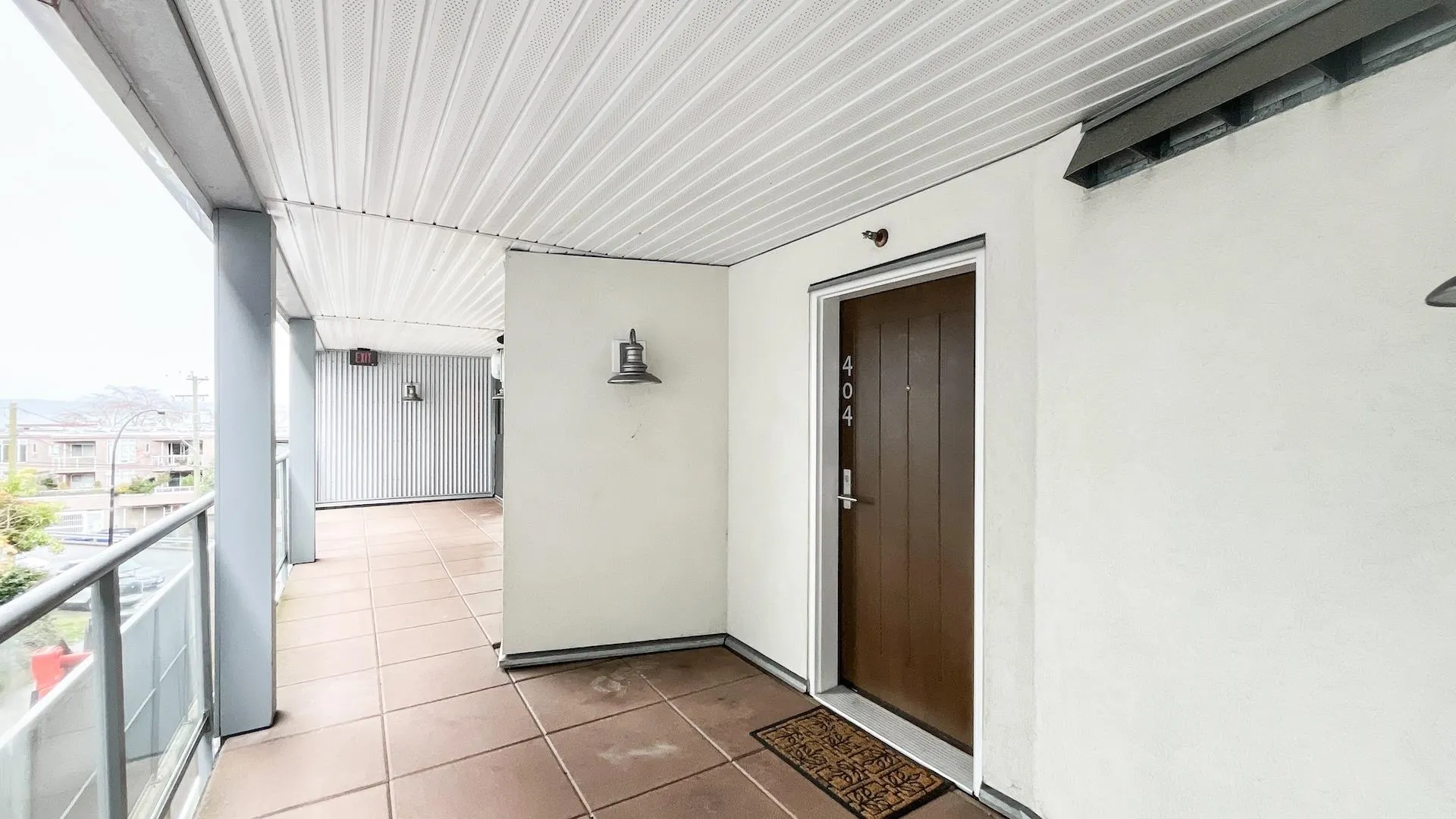 14955 Victoria Avenue #404