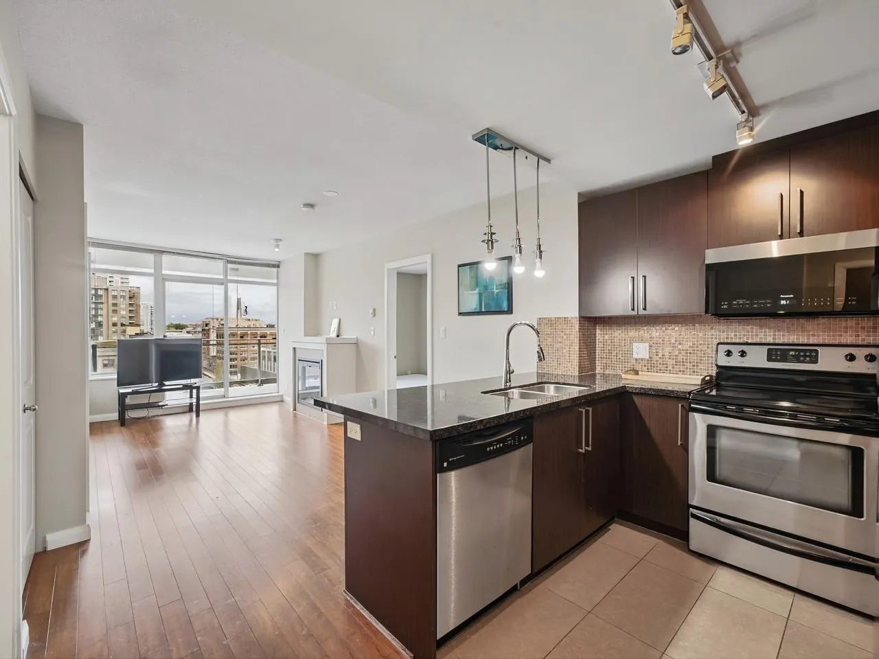 888 Carnarvon Street #1205