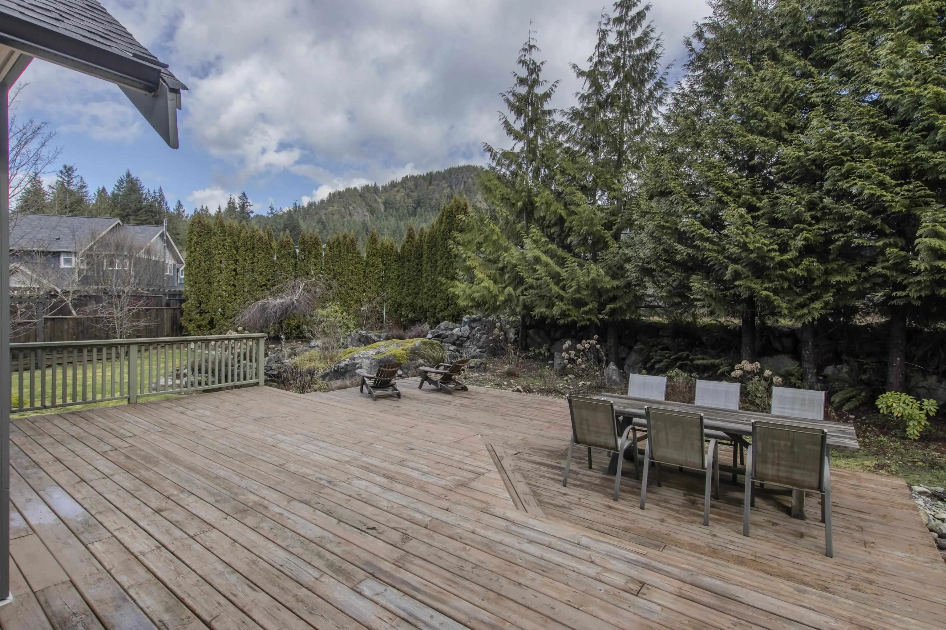 1003 Ash Place