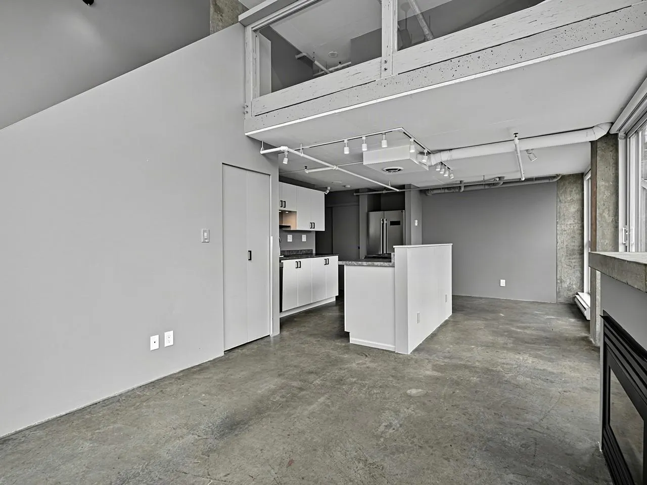 289 Alexander Street #429
