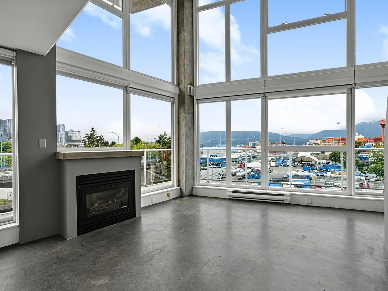 289 Alexander Street #429