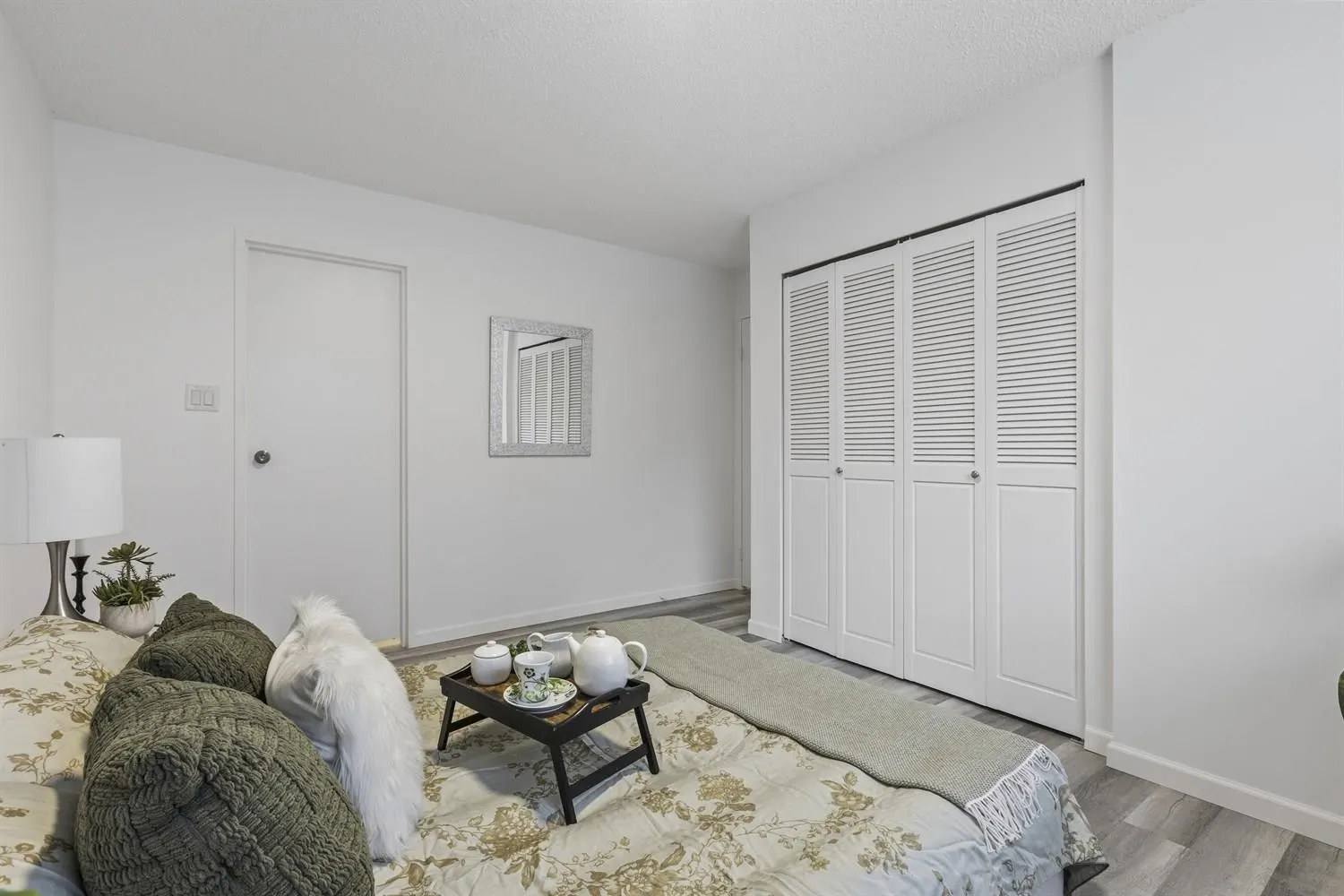 425 Ash Street #104