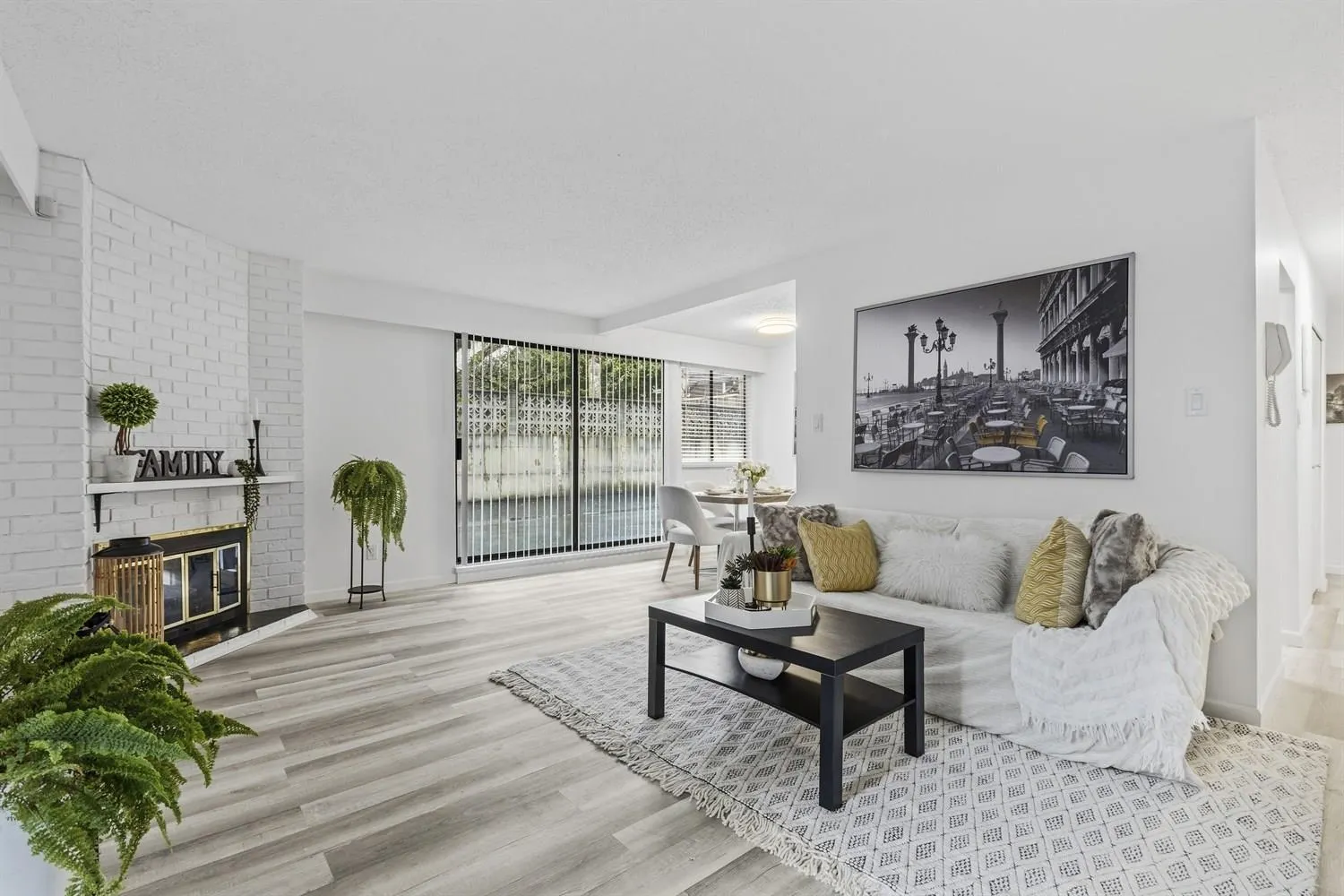 425 Ash Street #104