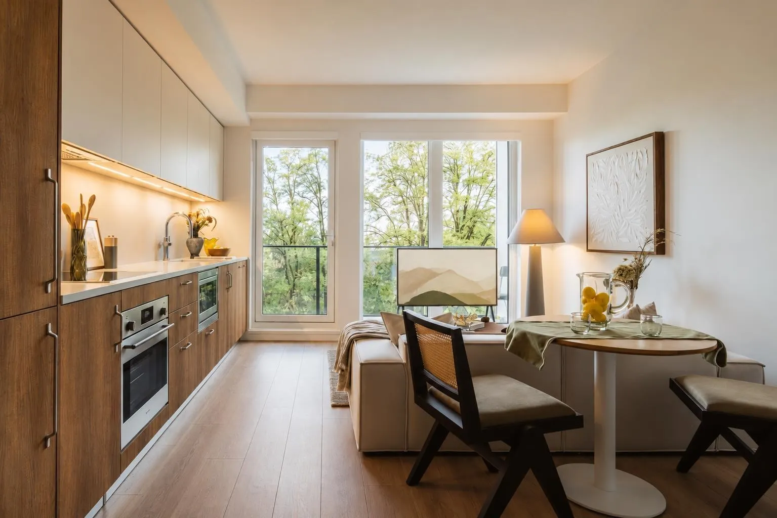 133 W 49th Avenue #422