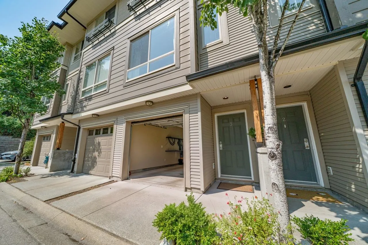 301 Klahanie Drive #3