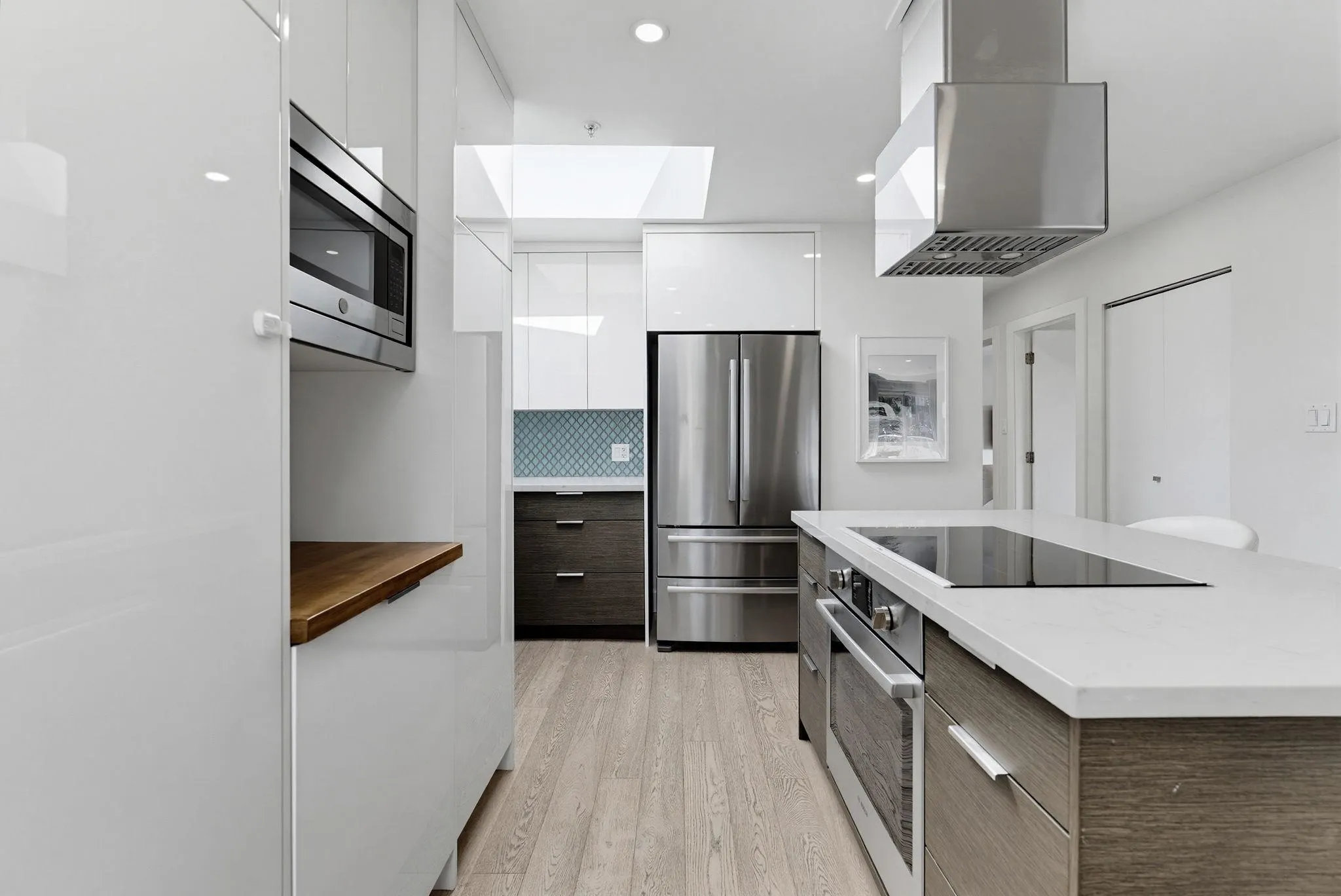 1206 W 14th Avenue #407