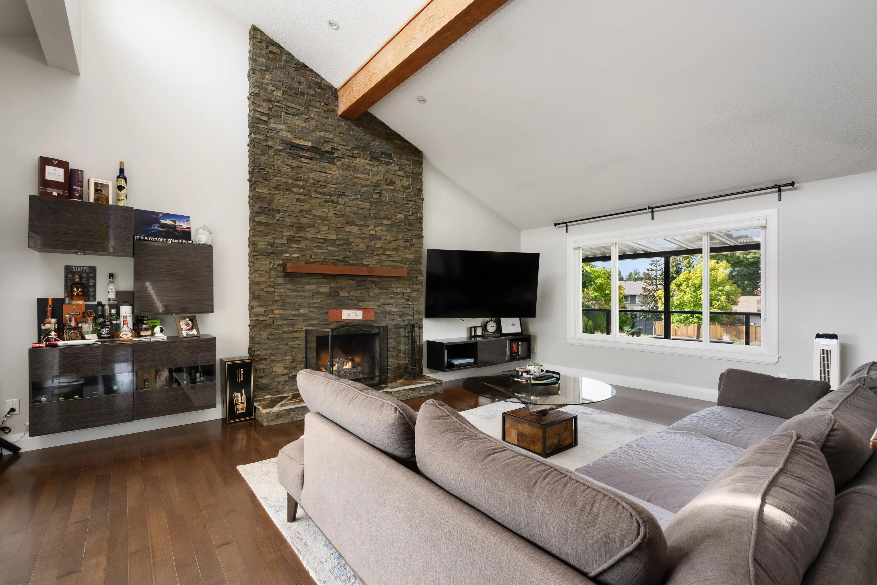1253 Beach Grove Road