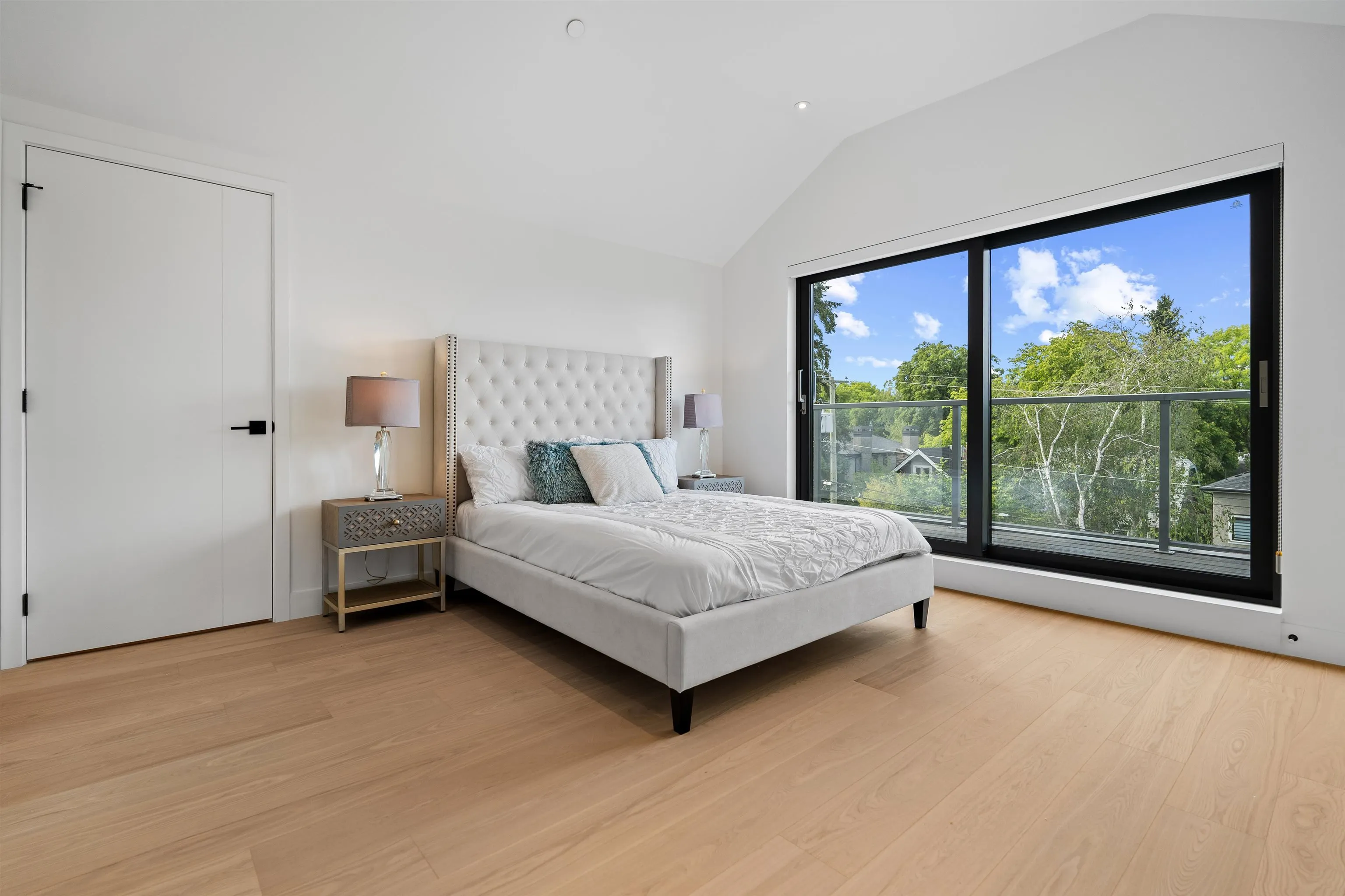 3813 W 16th Avenue #2
