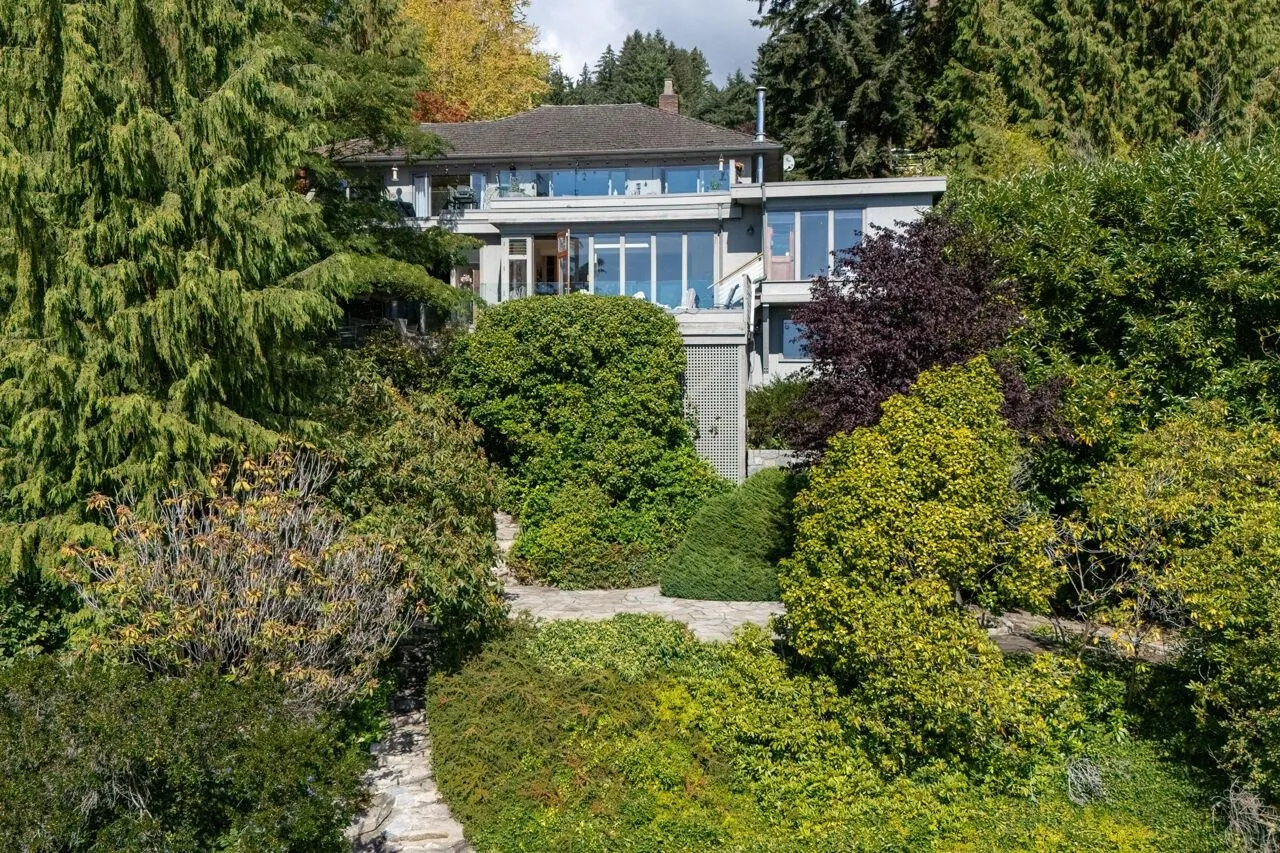 4052 Marine Drive