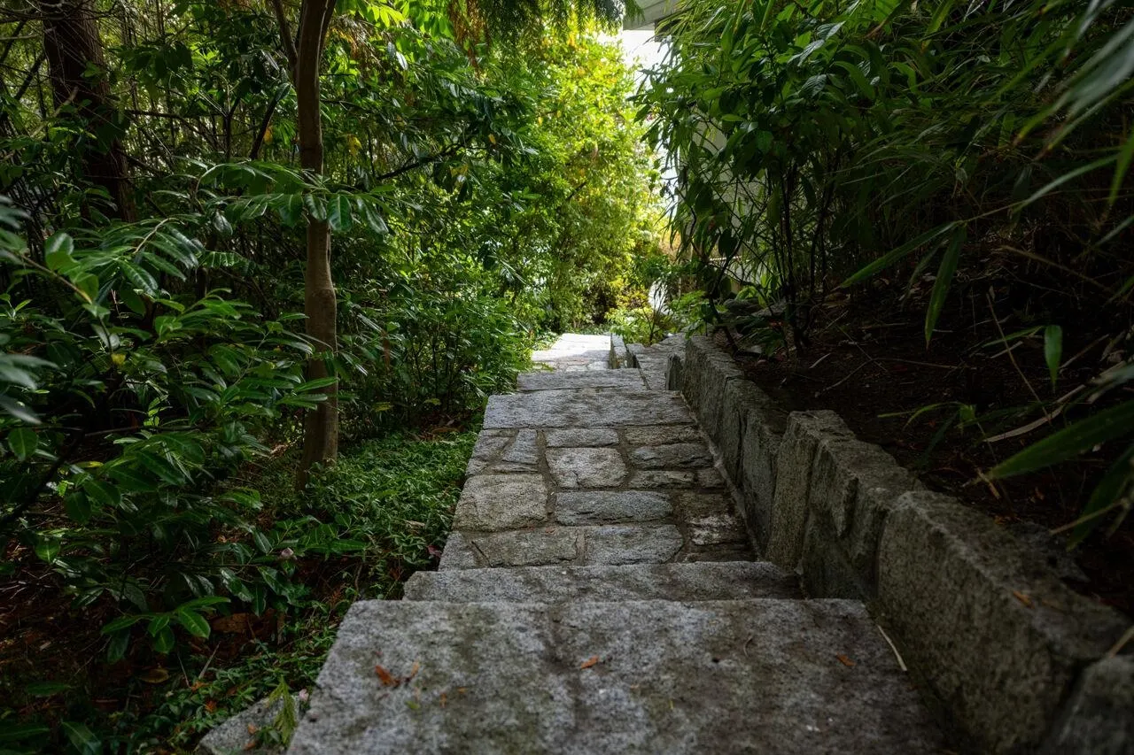 4052 Marine Drive
