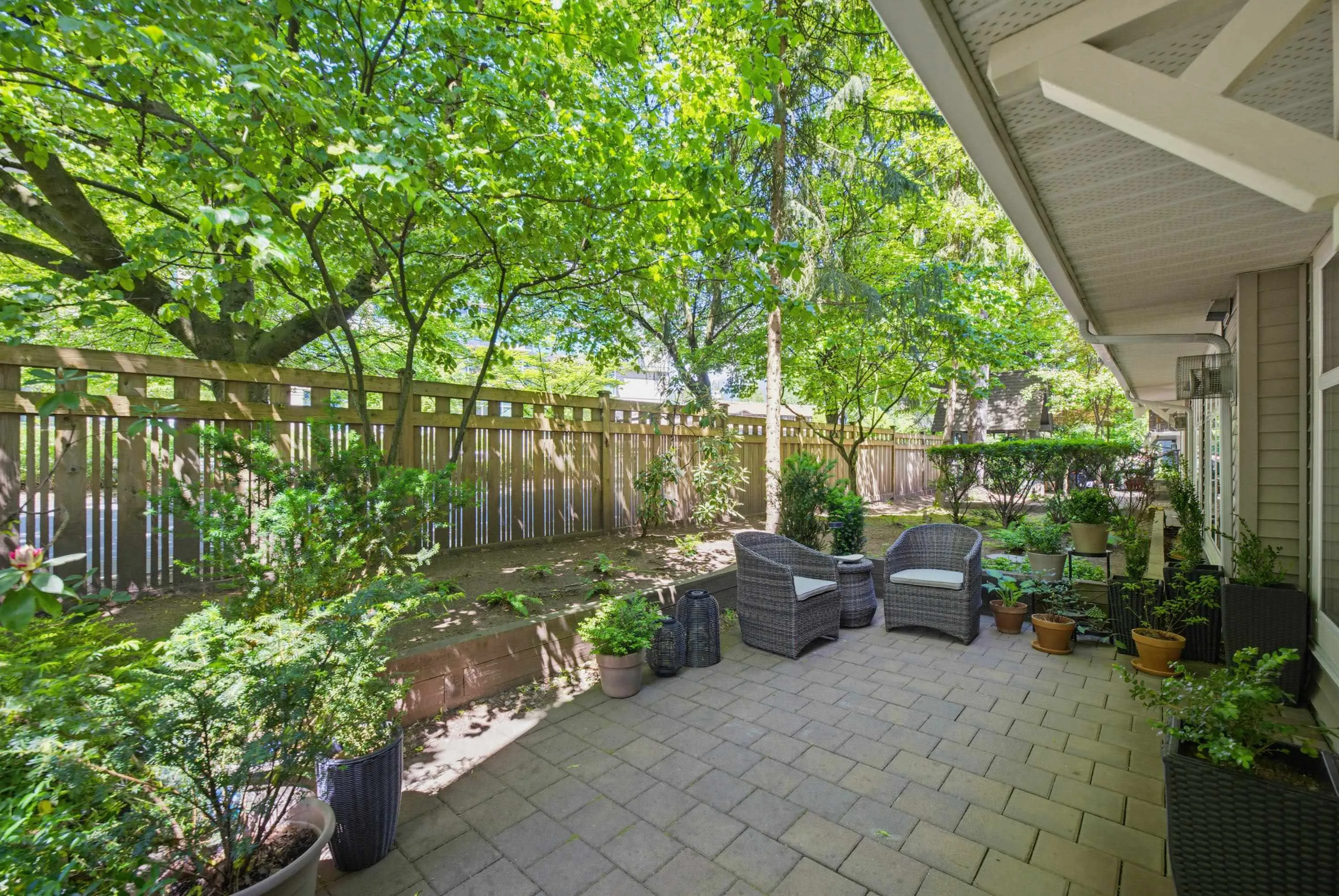 1071 Lynn Valley Road #2