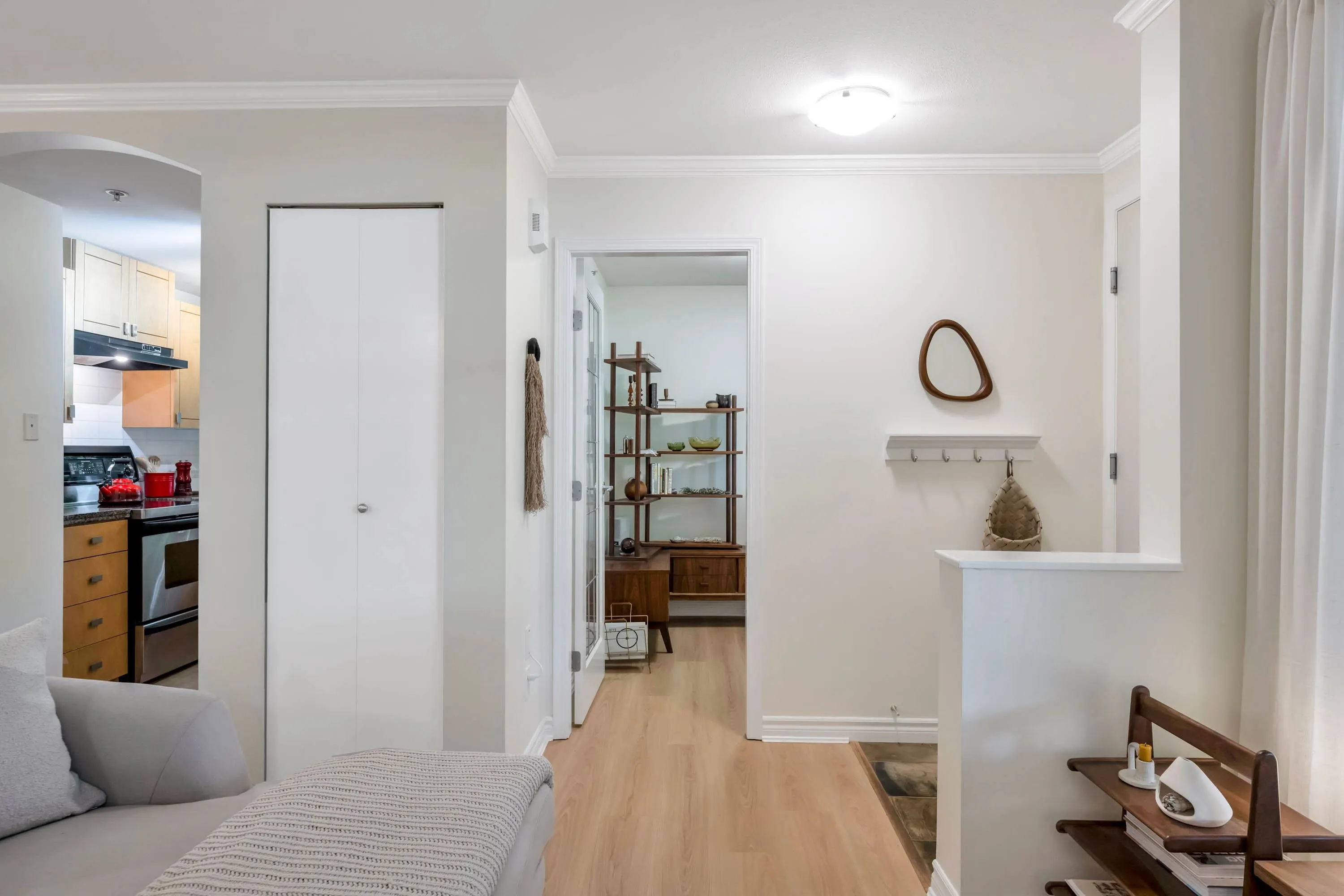 1071 Lynn Valley Road #2