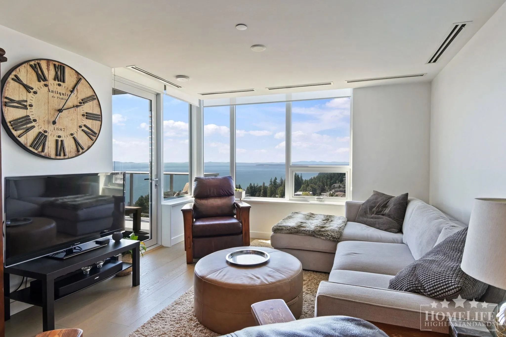 15165 Thrift Avenue #1301