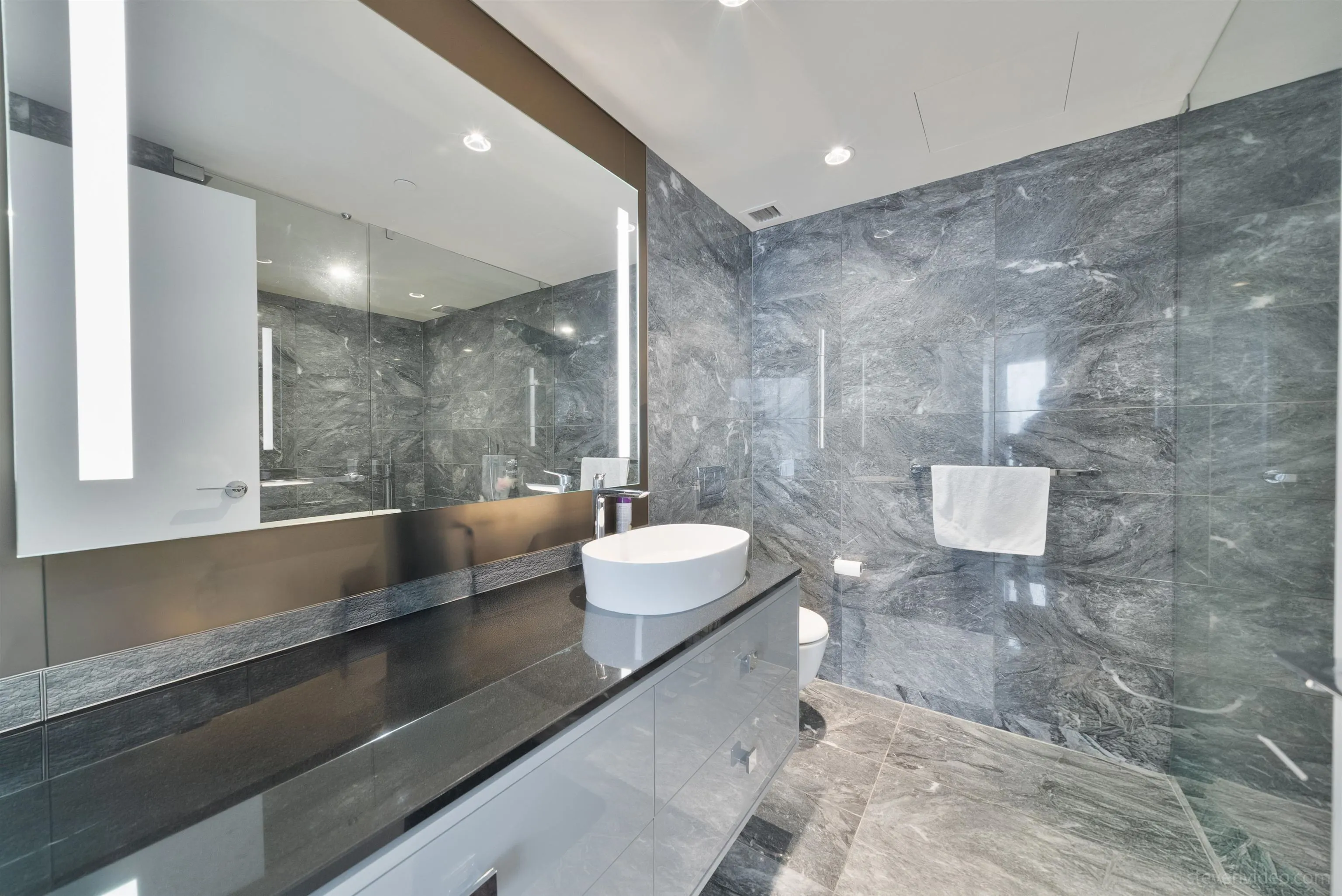 1151 W Georgia Street #3707