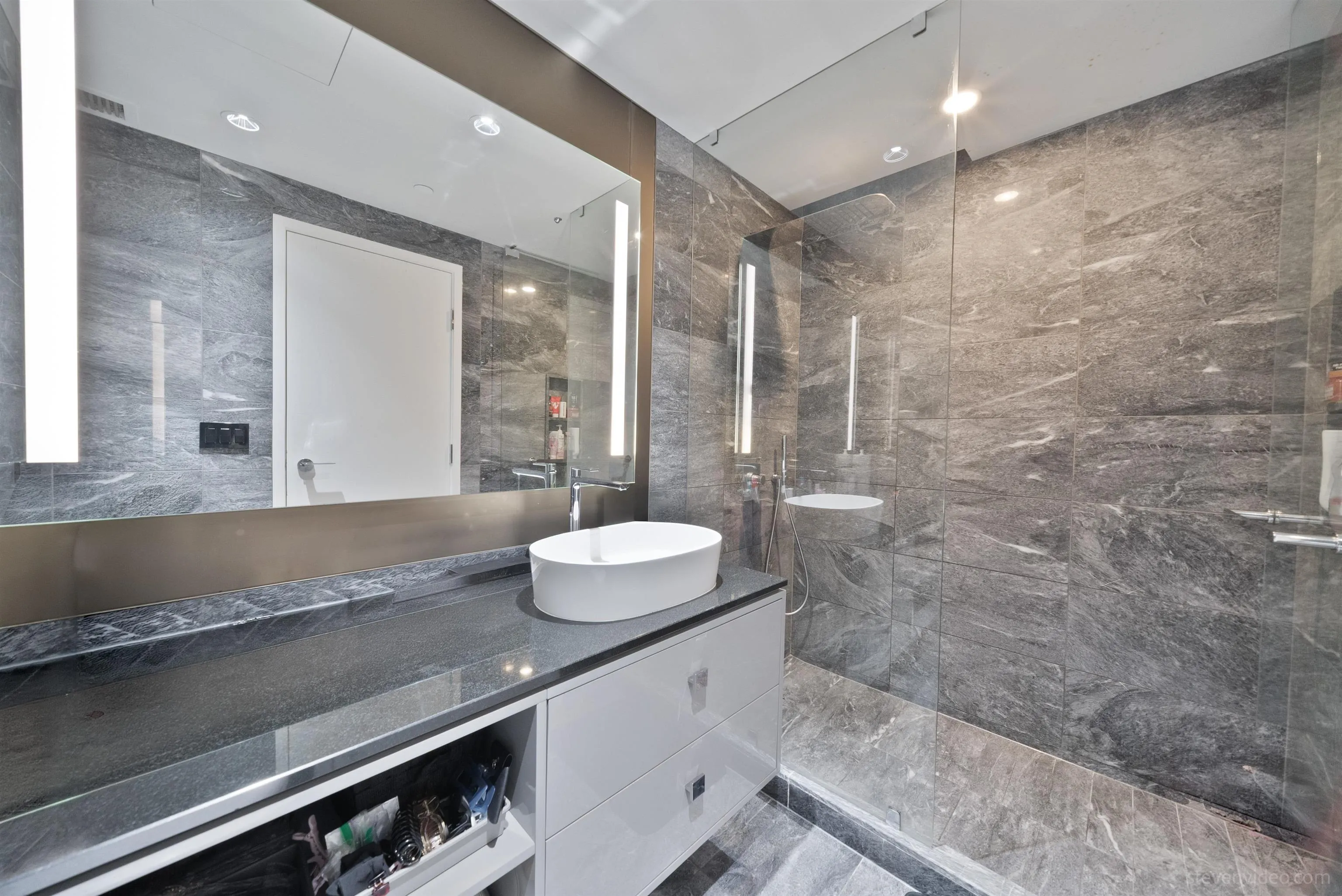 1151 W Georgia Street #3707