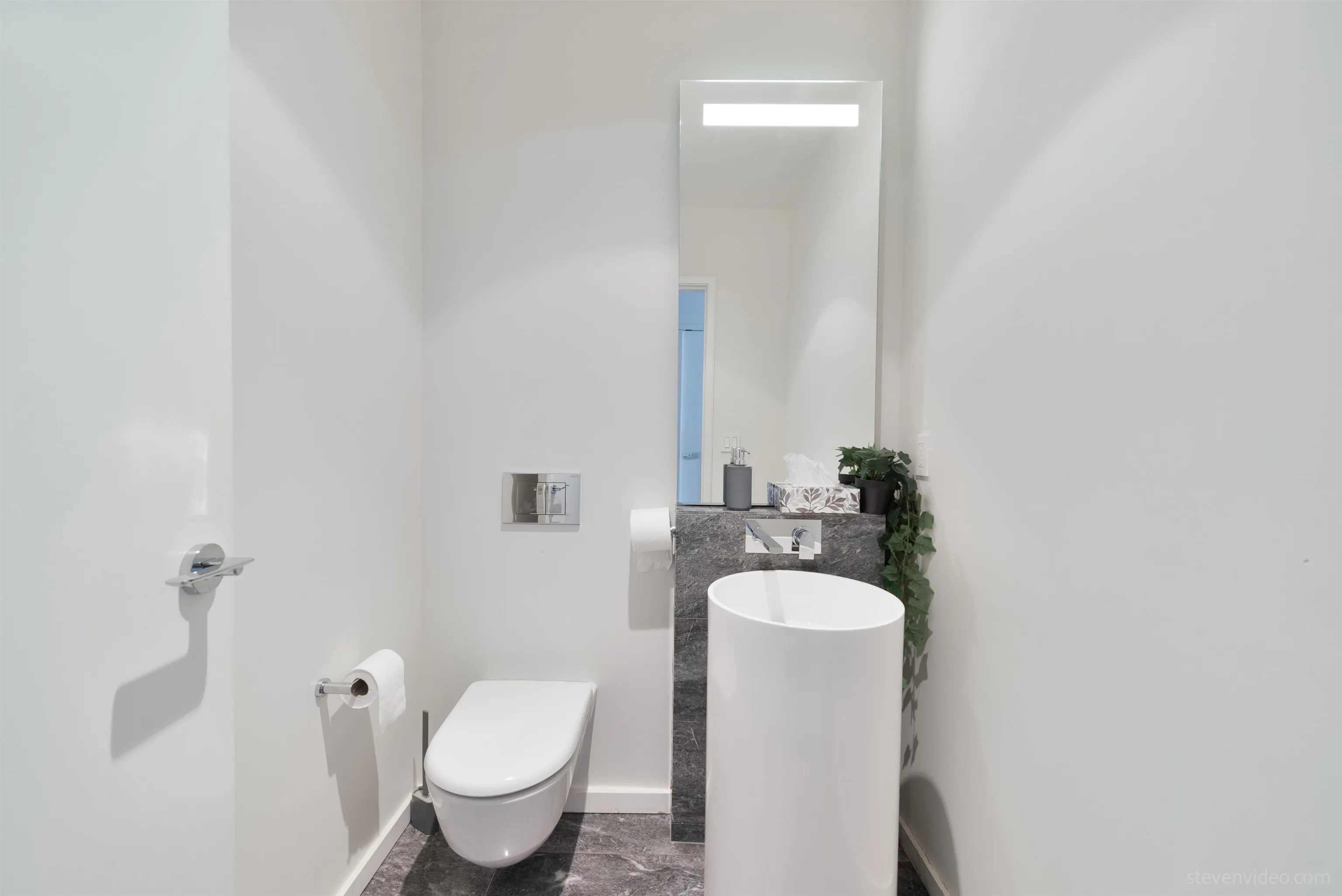 1151 W Georgia Street #3707