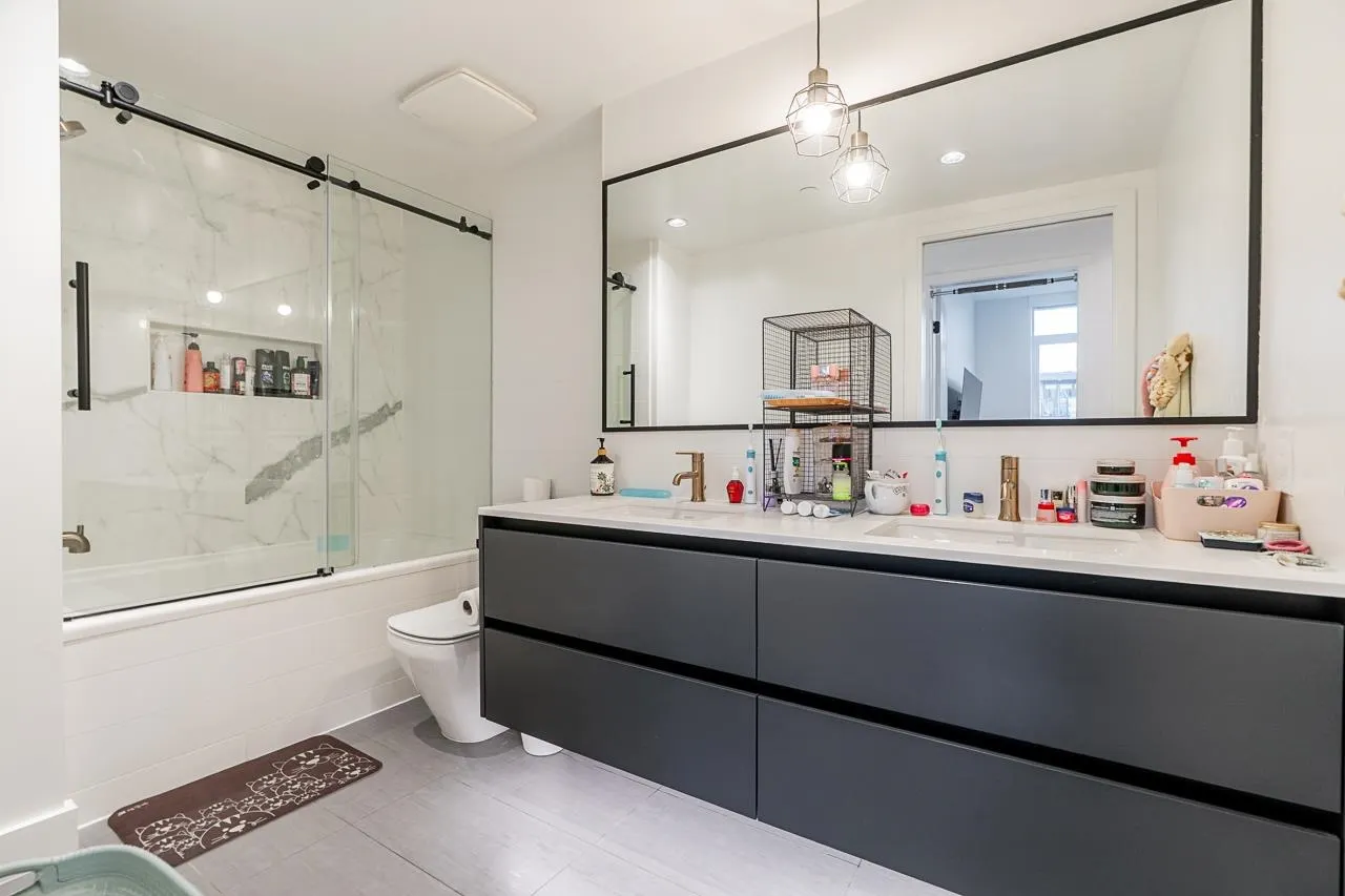 458 W 63rd Avenue #404