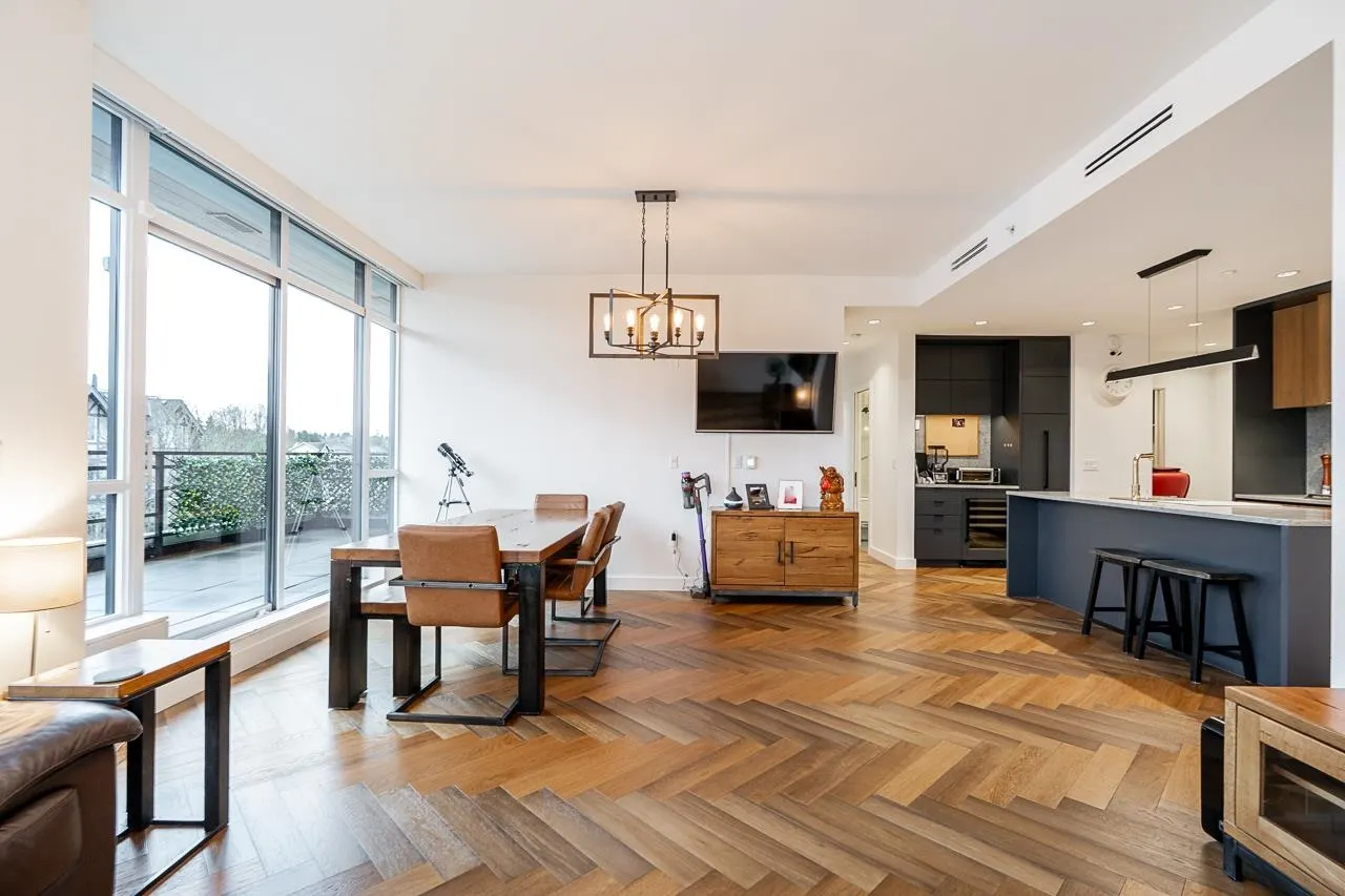 458 W 63rd Avenue #404