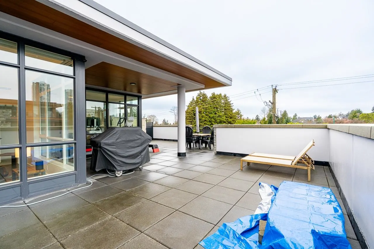 458 W 63rd Avenue #404