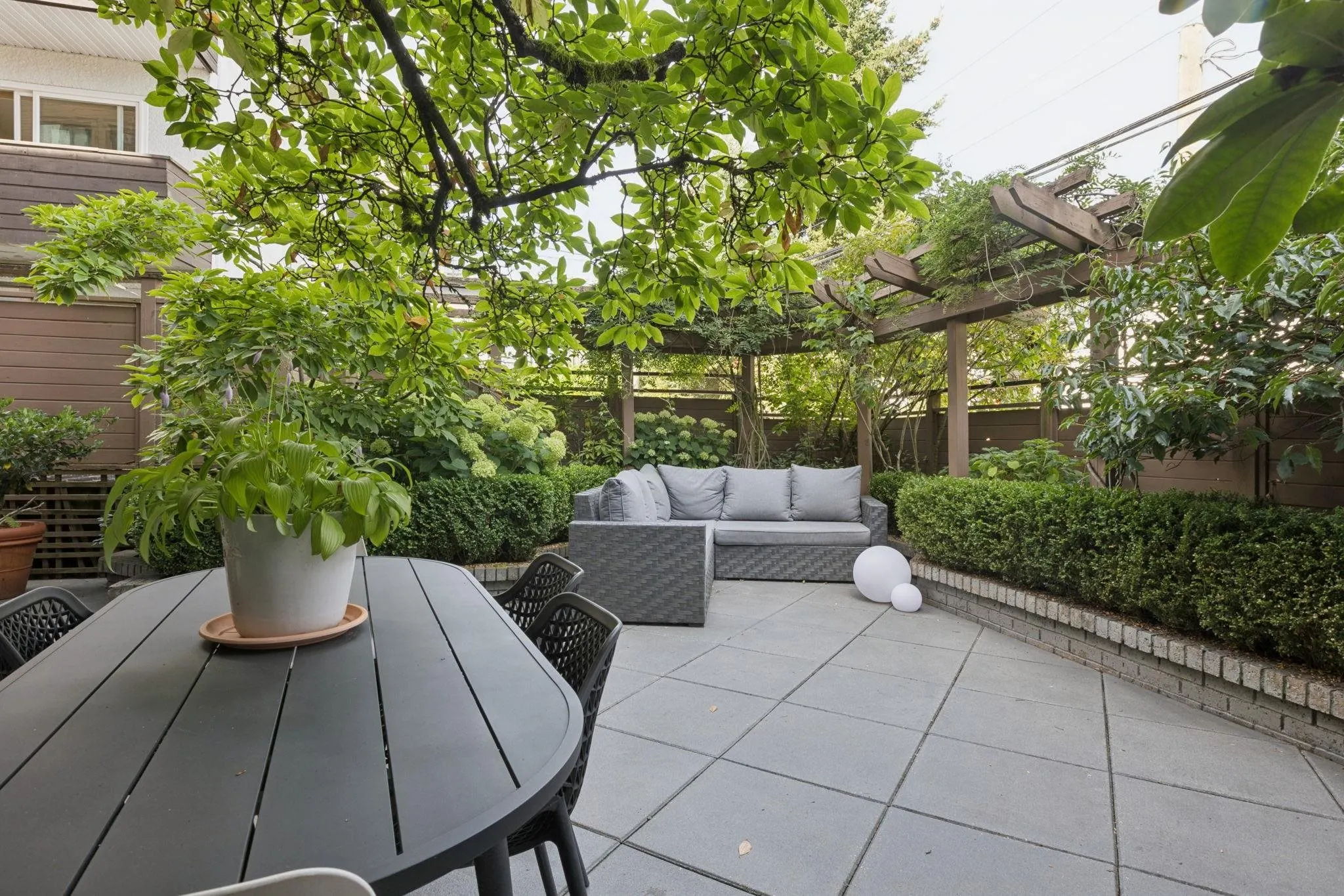 2211 West 2nd Ave #104