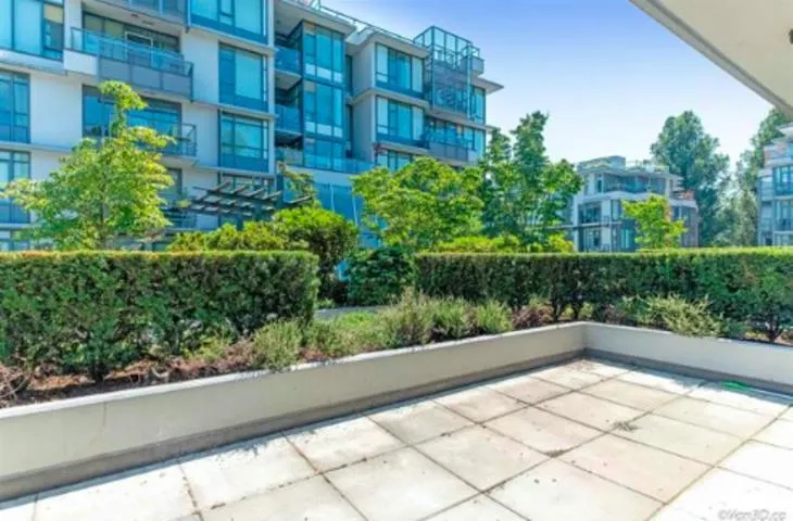 2080 West Broadway Street #569