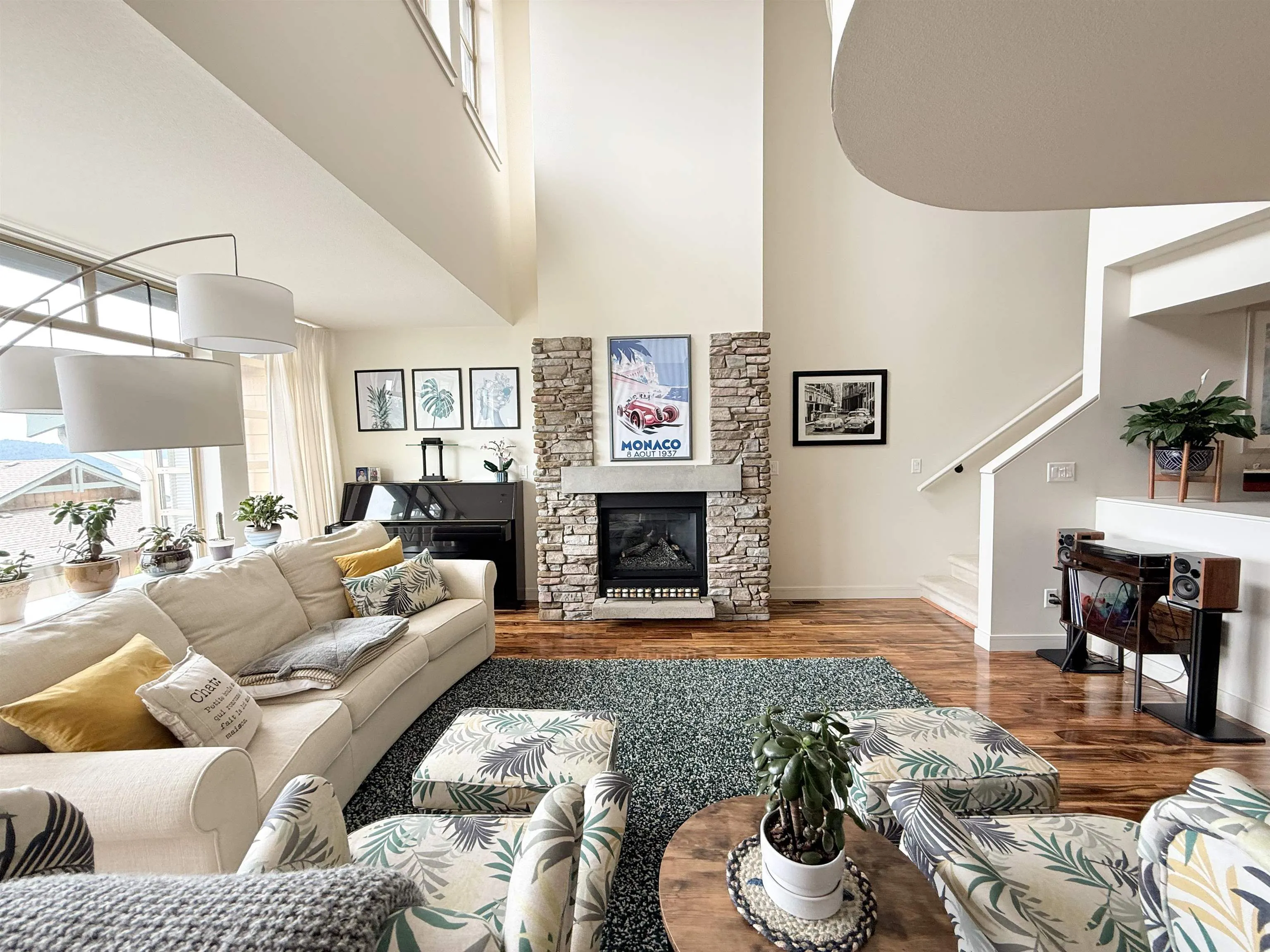 8676 Seascape Drive