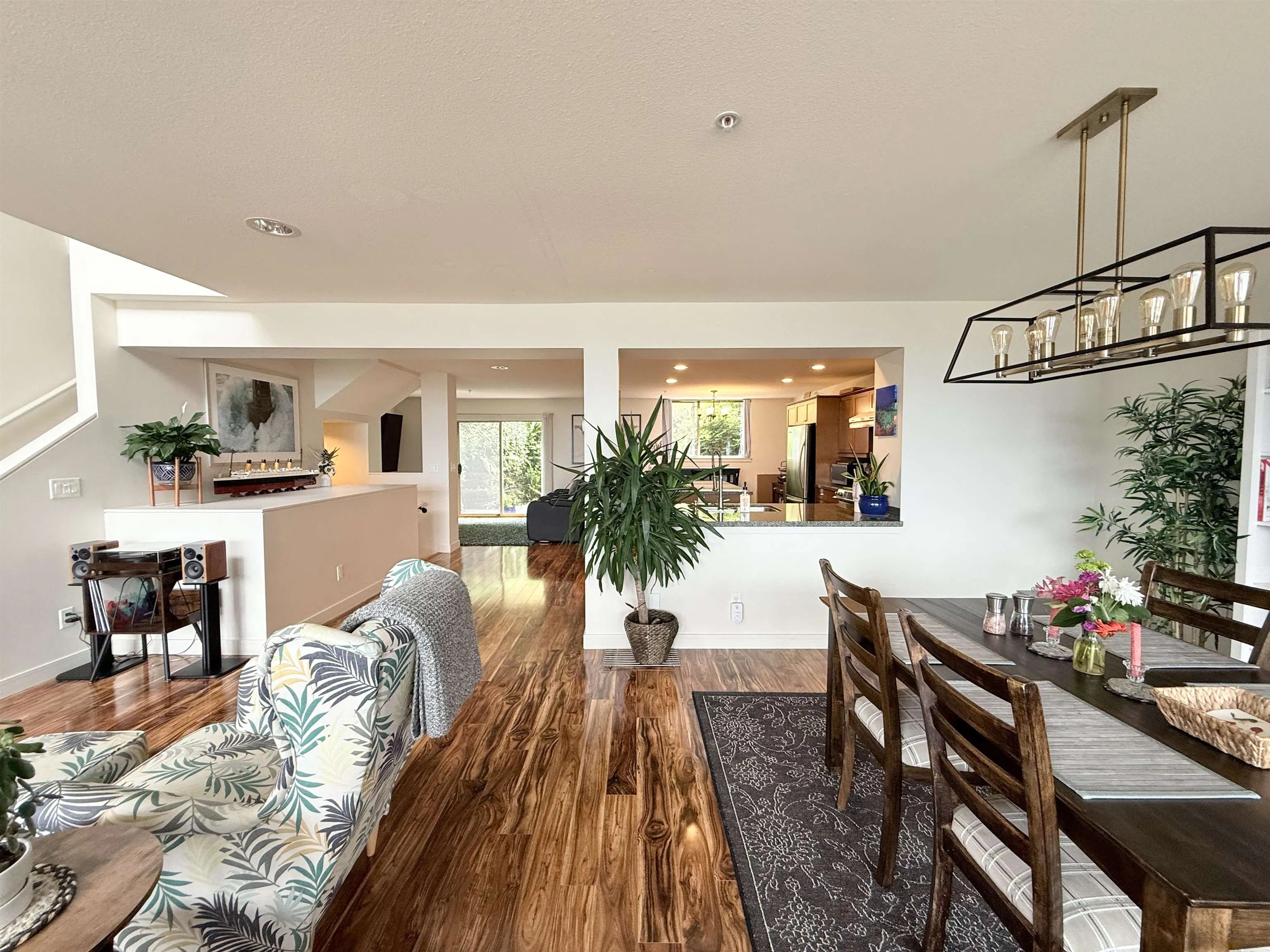 8676 Seascape Drive