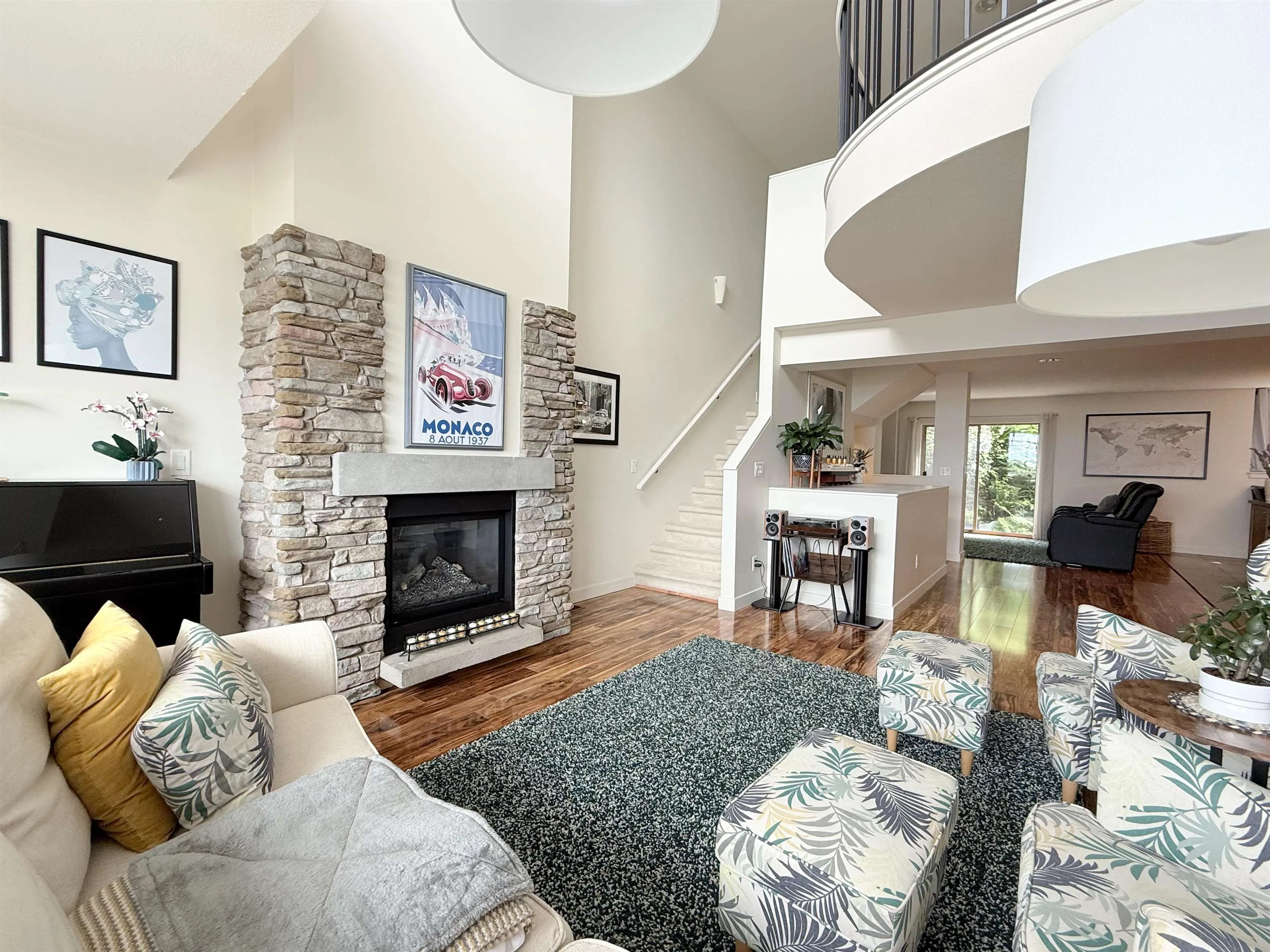8676 Seascape Drive