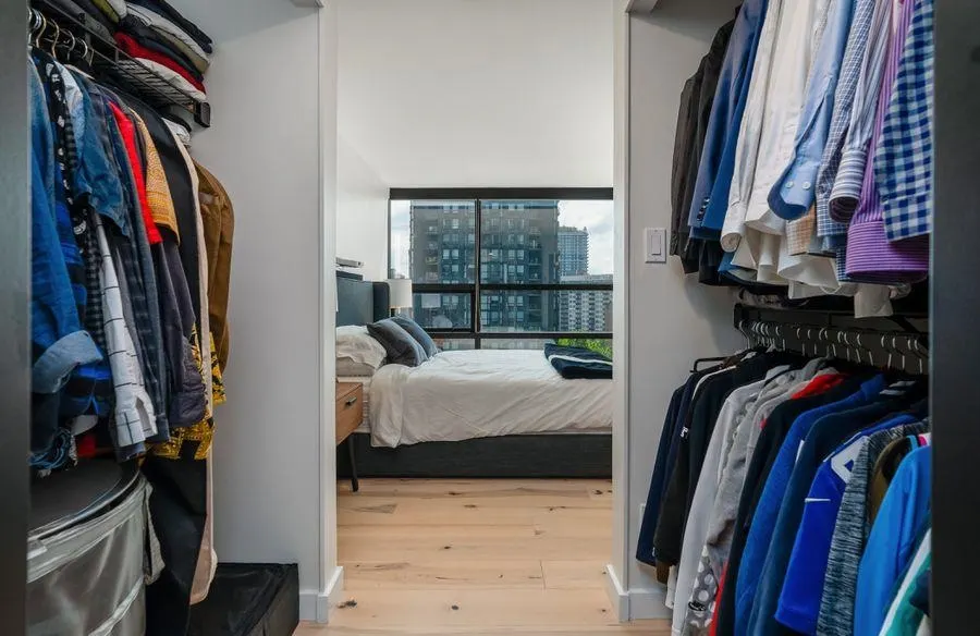 1050 Burrard Street #710