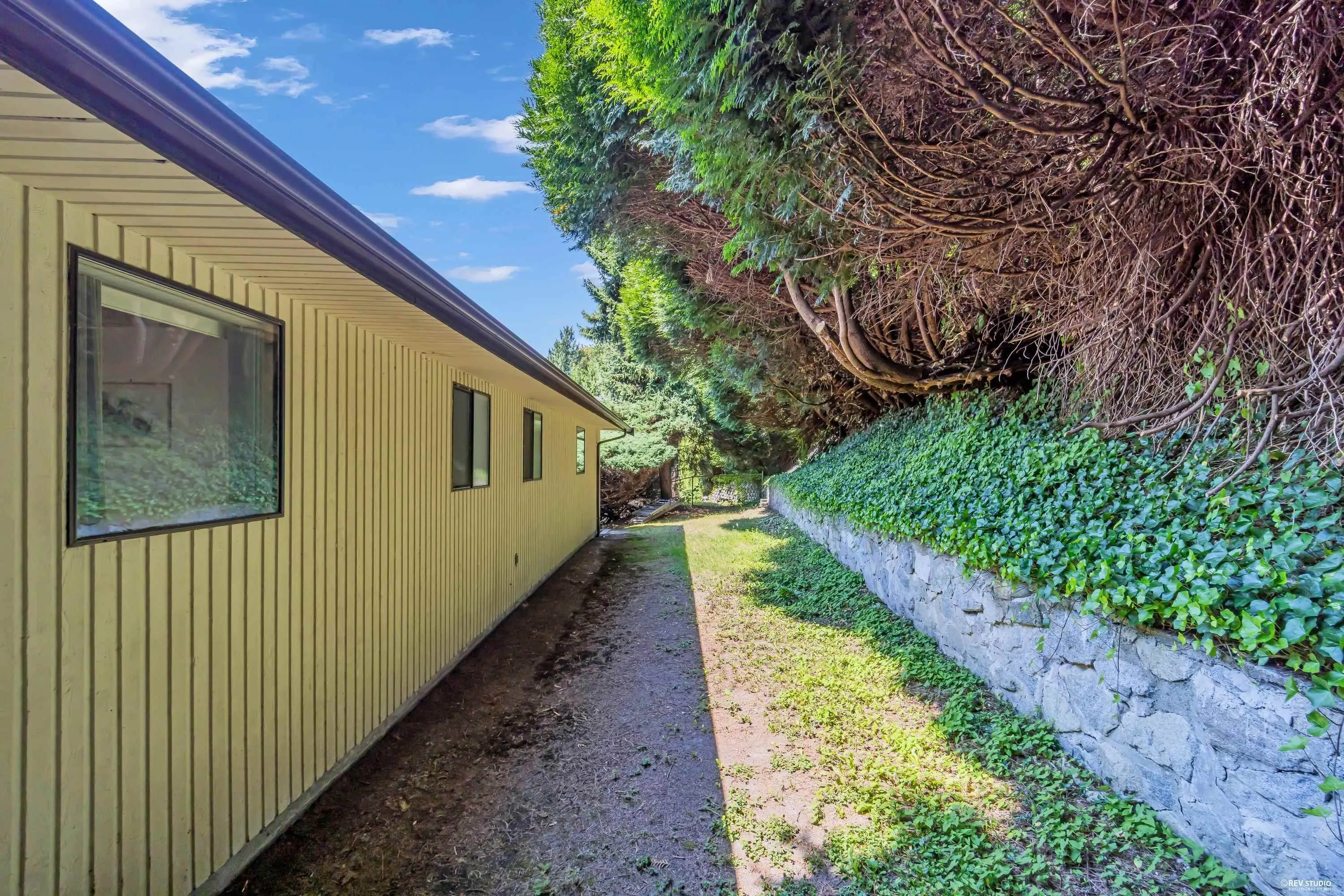 415 Goyer Court